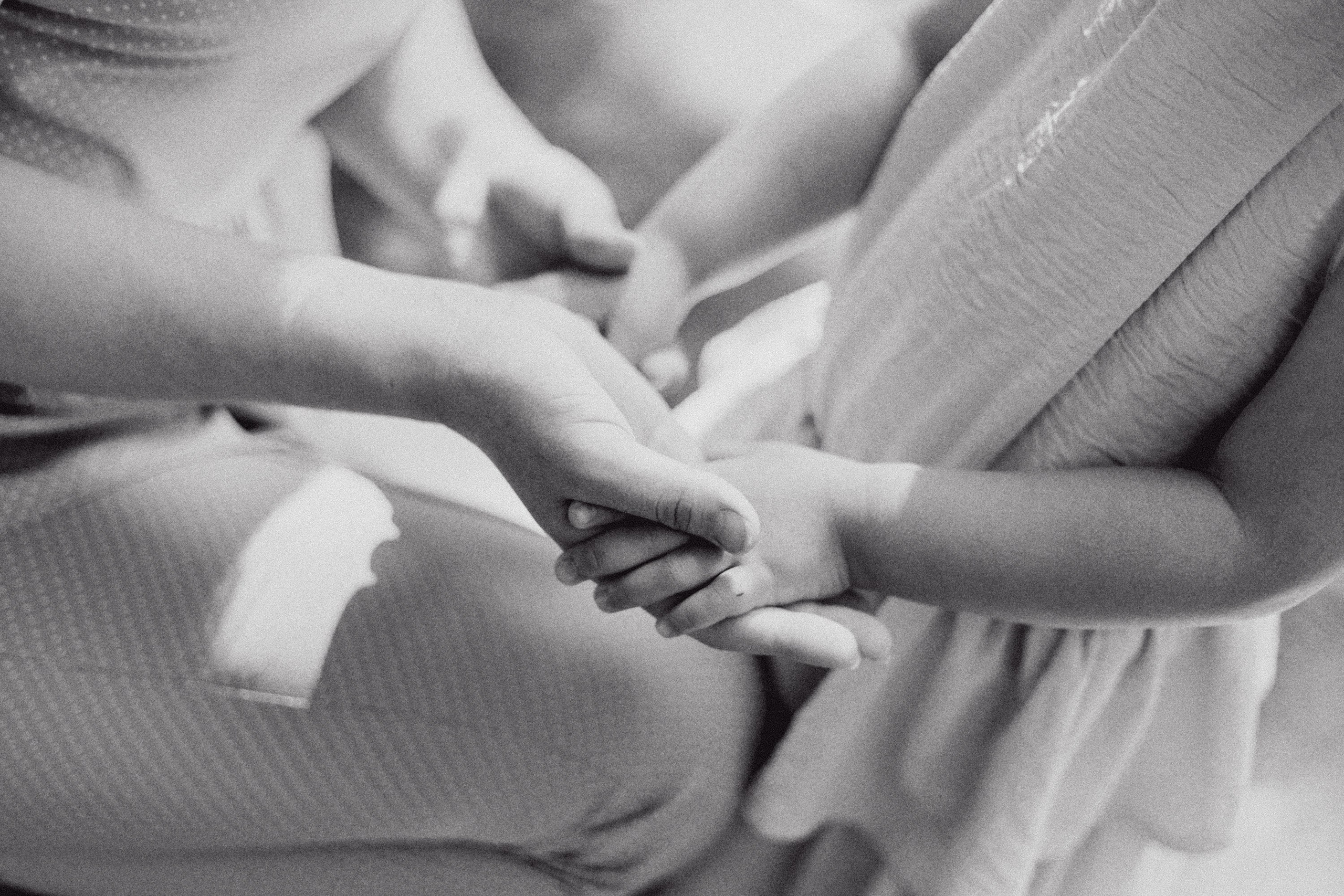 Летняя прогулка мамы и дочери. Фотограф Наталья Гончарова. Снимаю живые портреты в Алматы