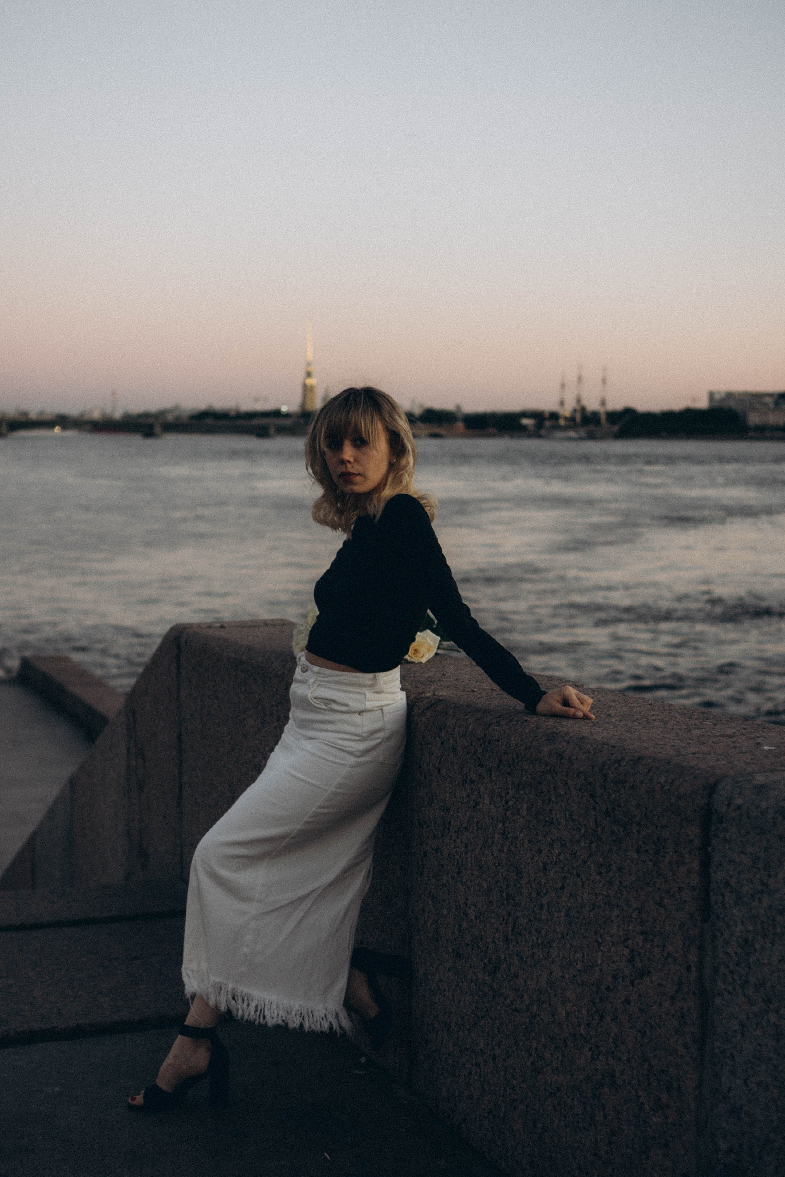 ПРОГУЛКА ПО ГОРОДУ В БЕЛЫЕ НОЧИ (другой вариант). Профессиональный фотограф, Санкт-Петербург — Виктория Богомолова