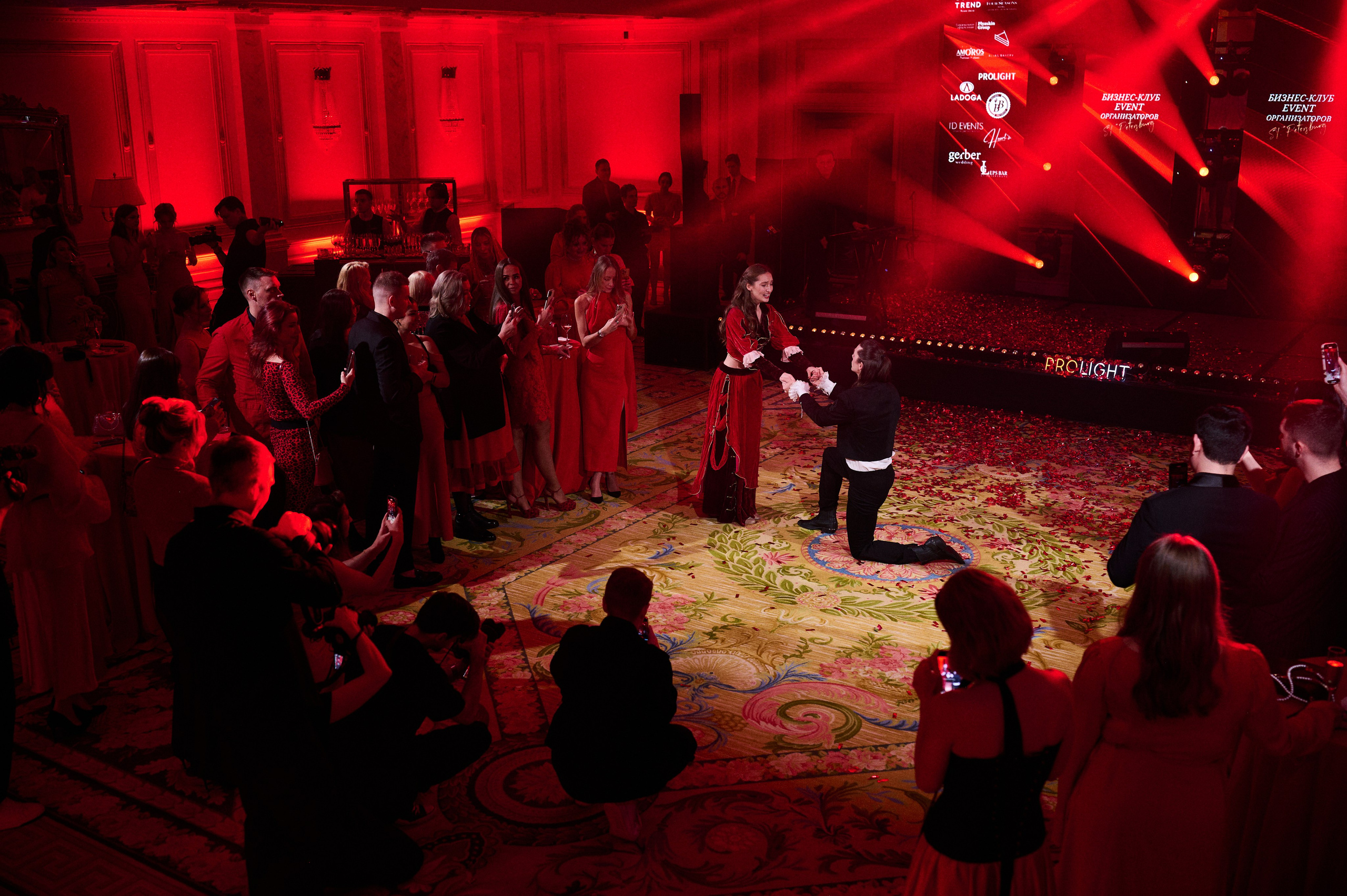 RED BALL (Four Seasons Lion Palace St. Petersburg 5*). Свадебный фотограф в Санкт-Петербурге, Москве, СПб Сергей Поддубный