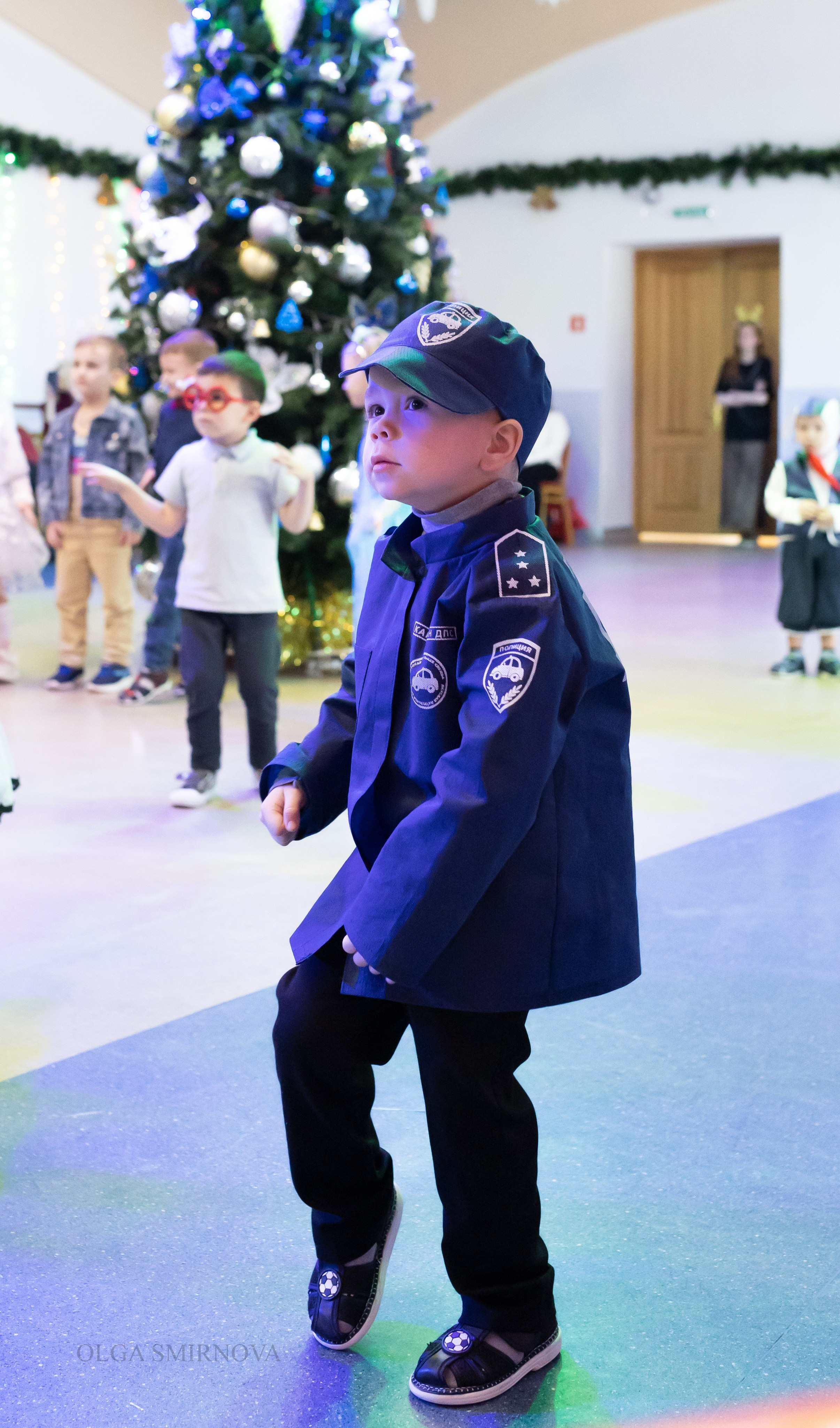 Утренник в ДОФ 04.01.25. Ольга Смирнова юрист, фотограф