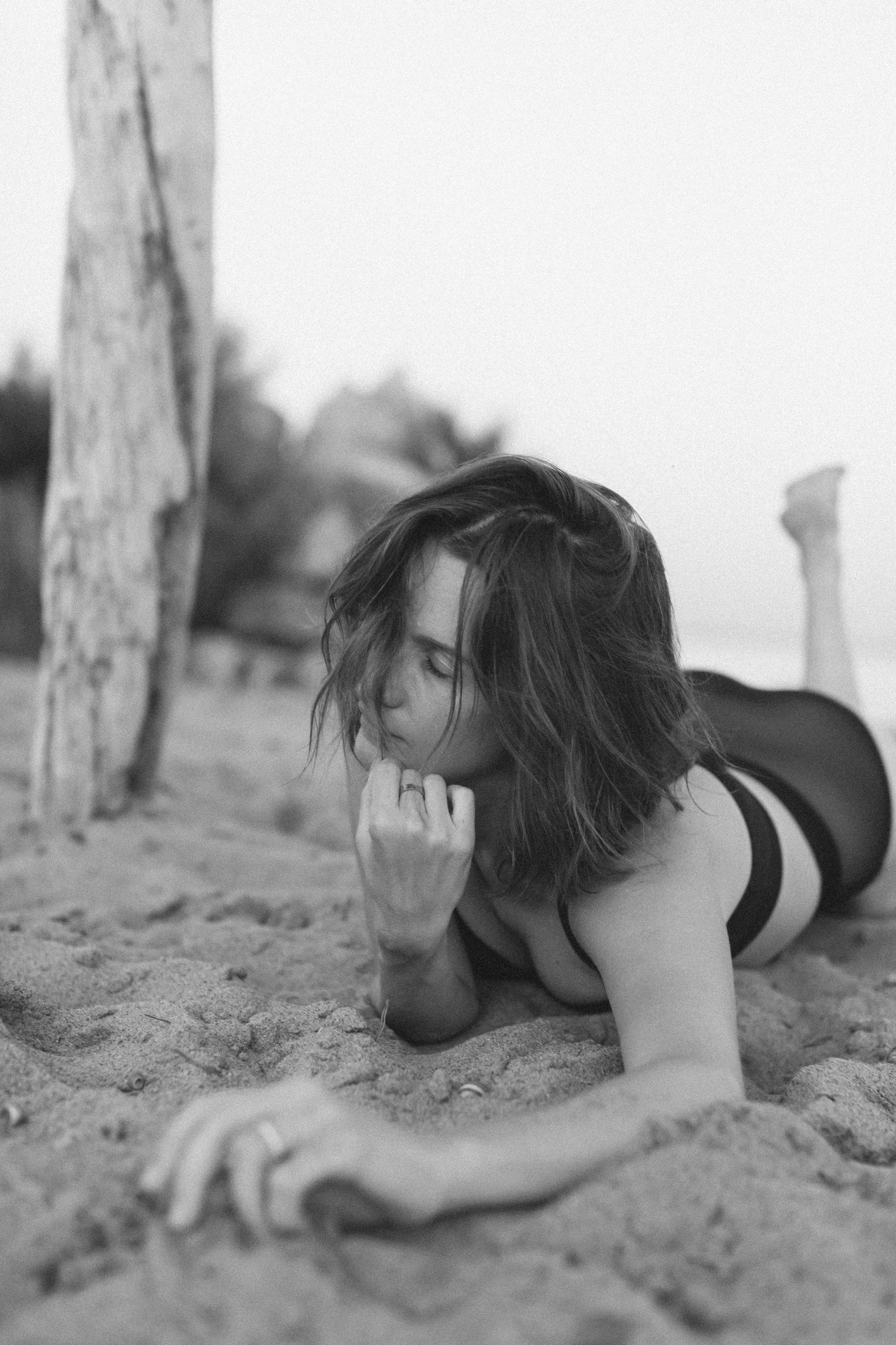 фотосессия на природе берег женский портрет новосибирск