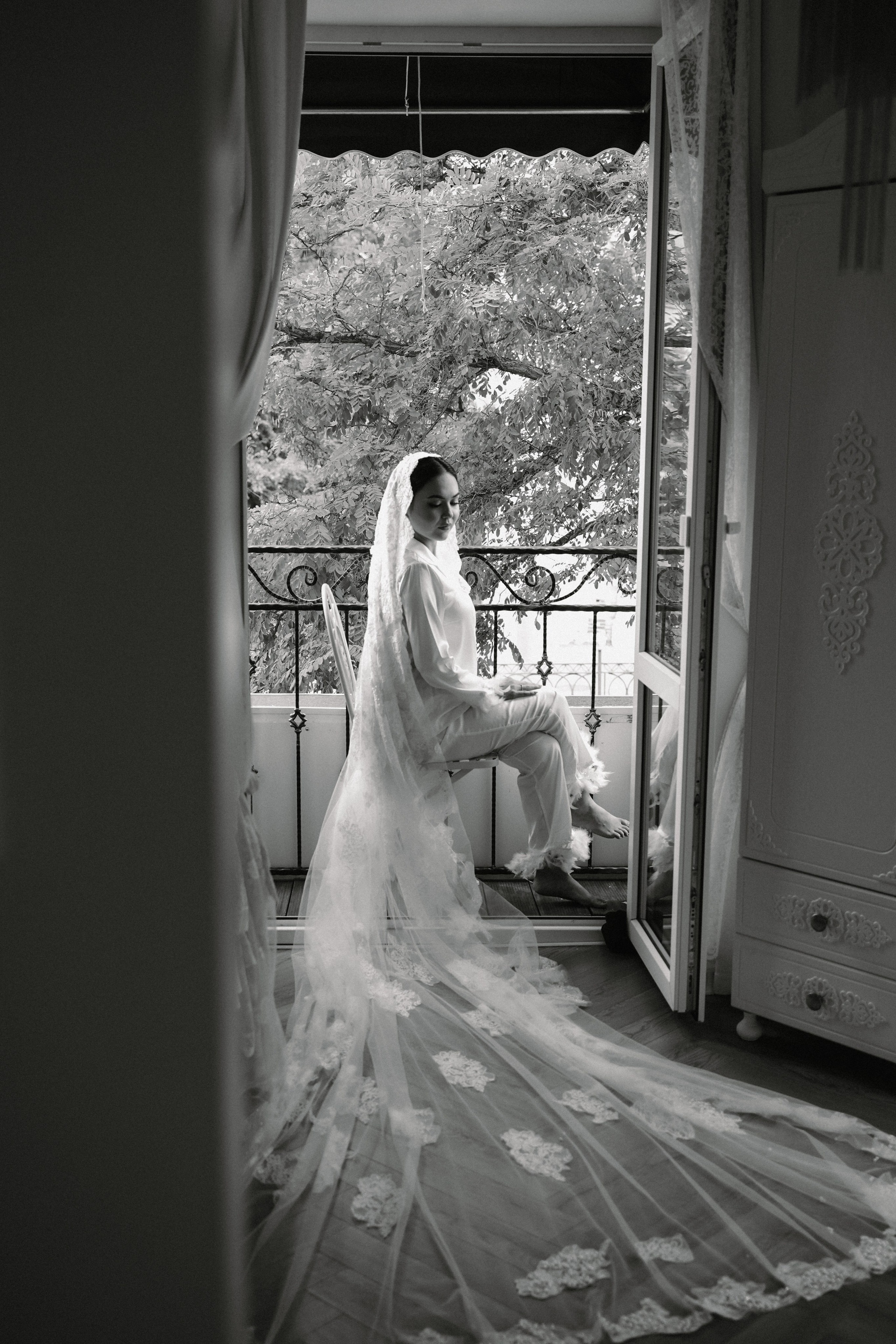 Жаслан и Арина. Фото и видео для вас в Астрахани!