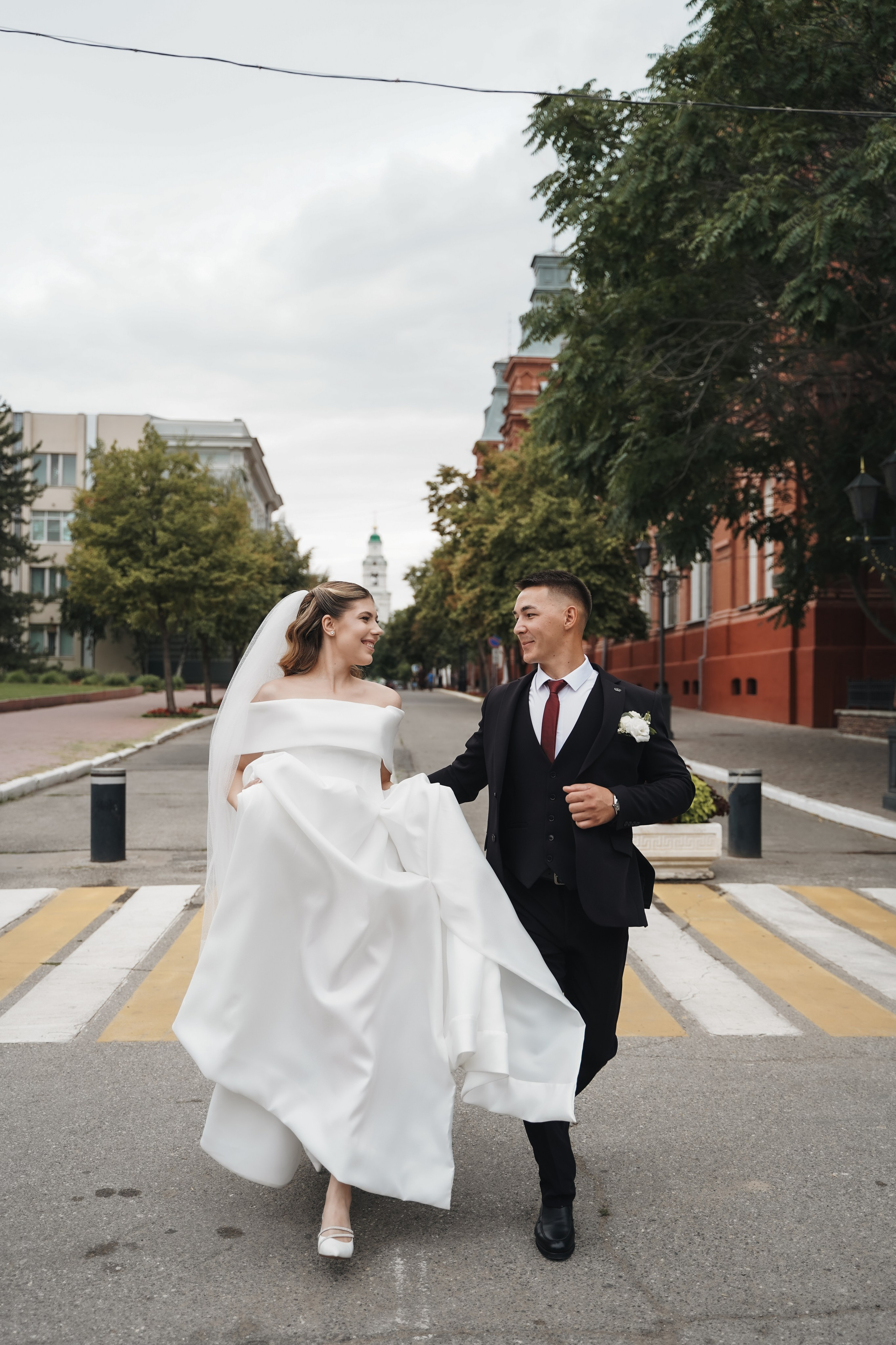Темир и Арина. Фото и видео для вас в Астрахани!