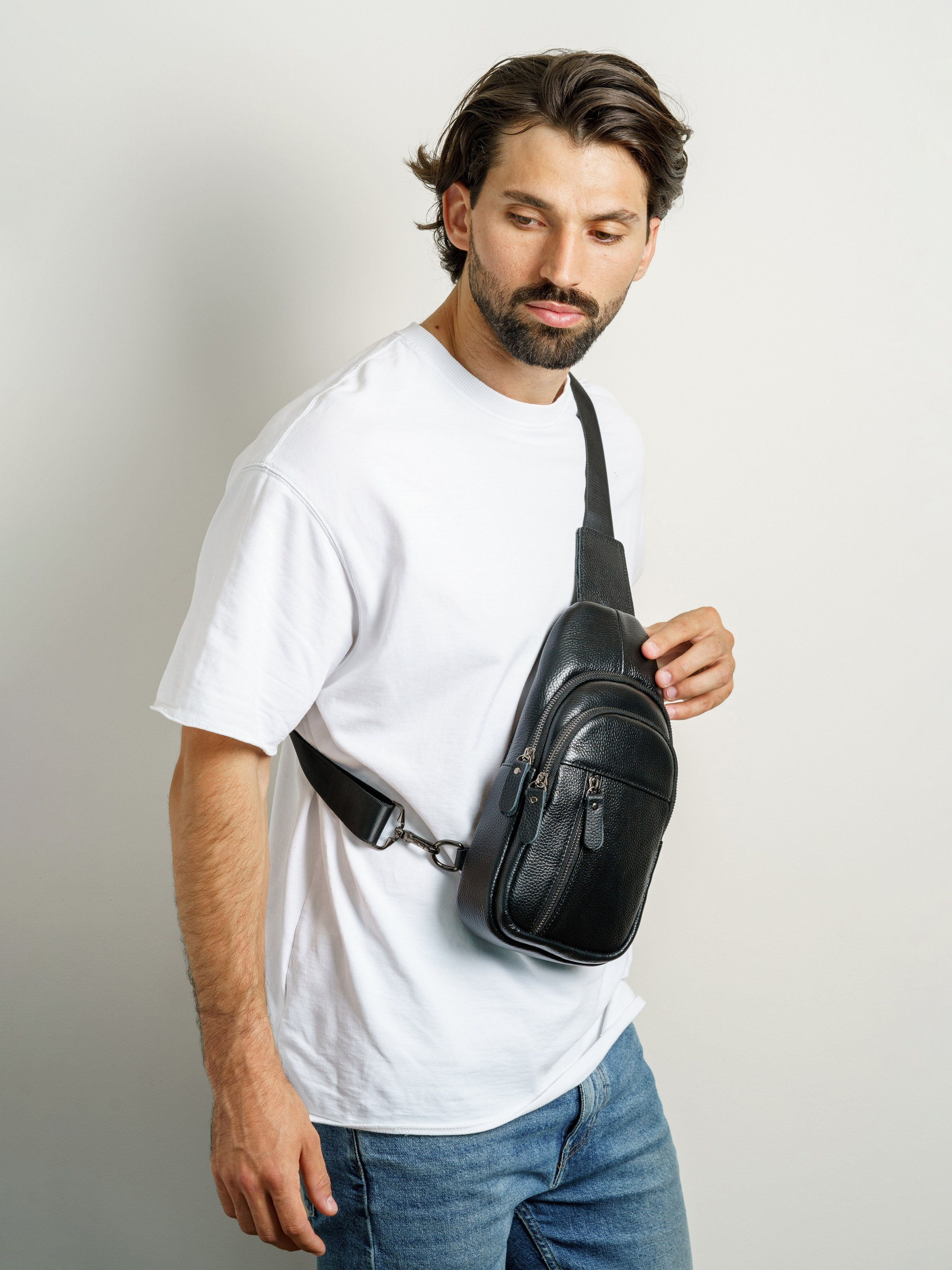 Максим, 175 см, 46-48 р-р. KED Production — продакшн из СПб. Создаём фото, видео и контент, который помогает брендам и селлерам продавать больше