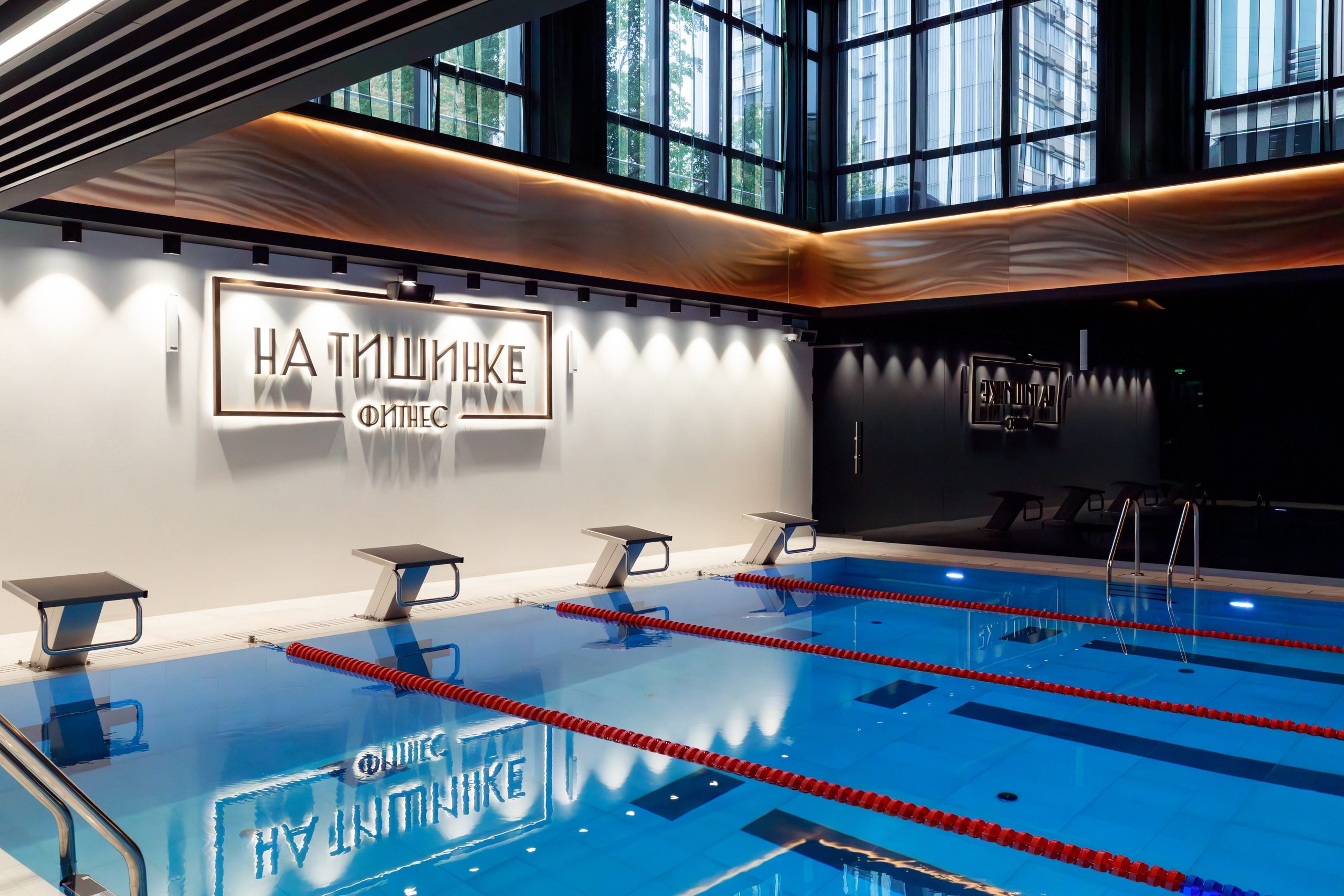 Интерьерная съёмка фитнесс клубов и спортивных площадок. КонТайм: профессиональная съемка для организаций