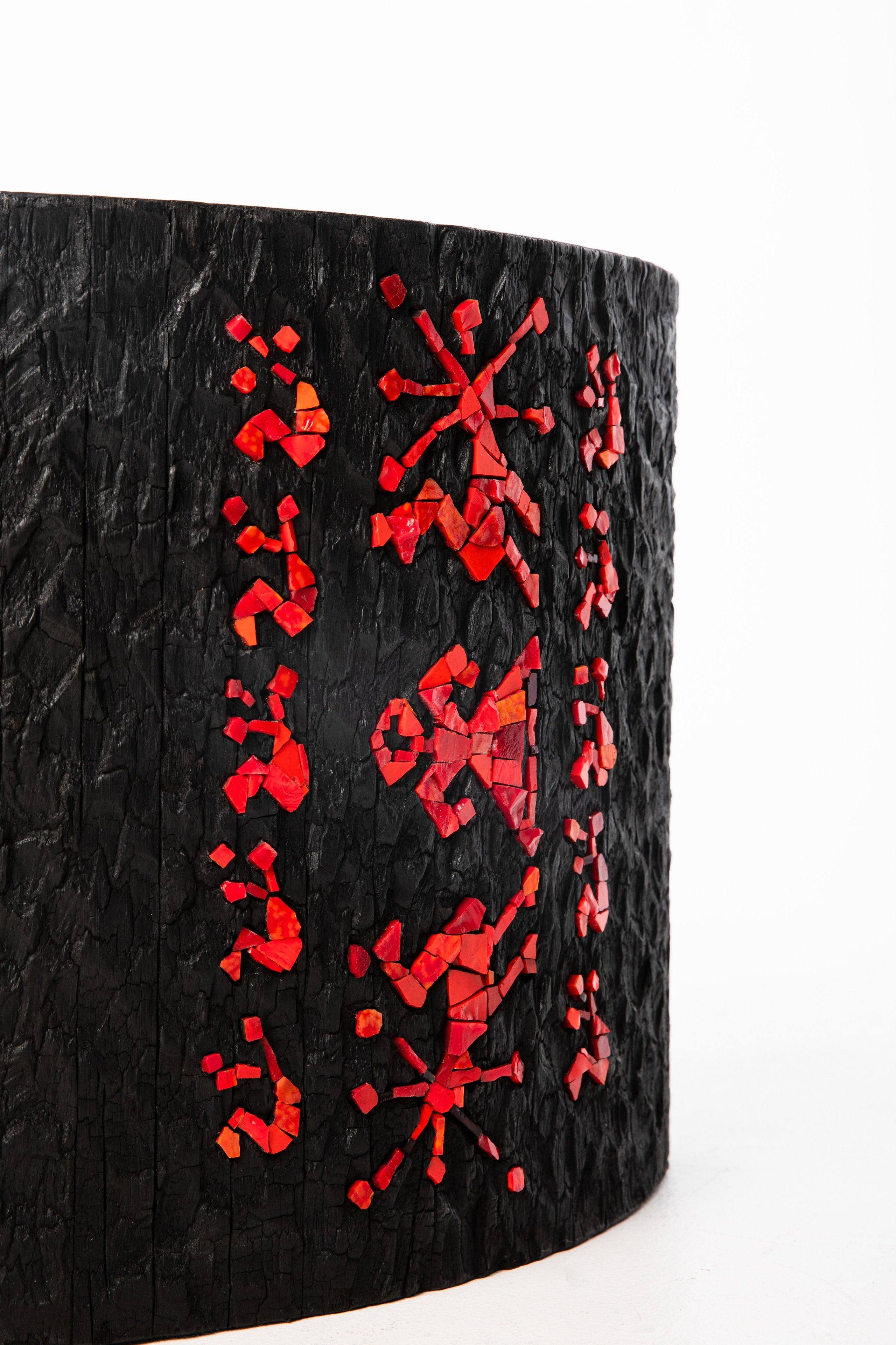 Столики 'Red code'. Алла Дулова — предметный и интерьерный дизайнер