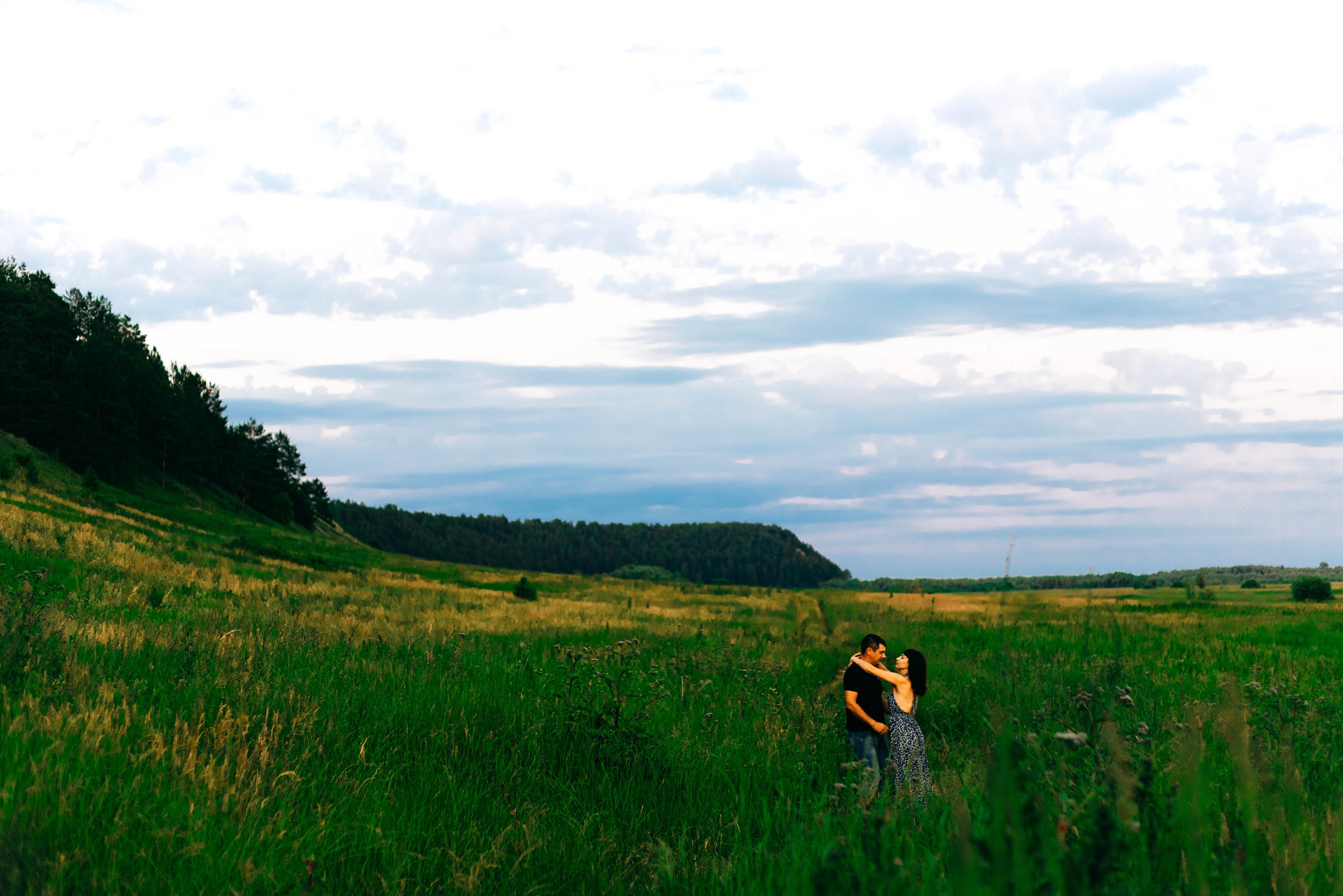 На закат. Арт-фотограф Крис Л. в Тобольске: портрет, семейные, свадьбы