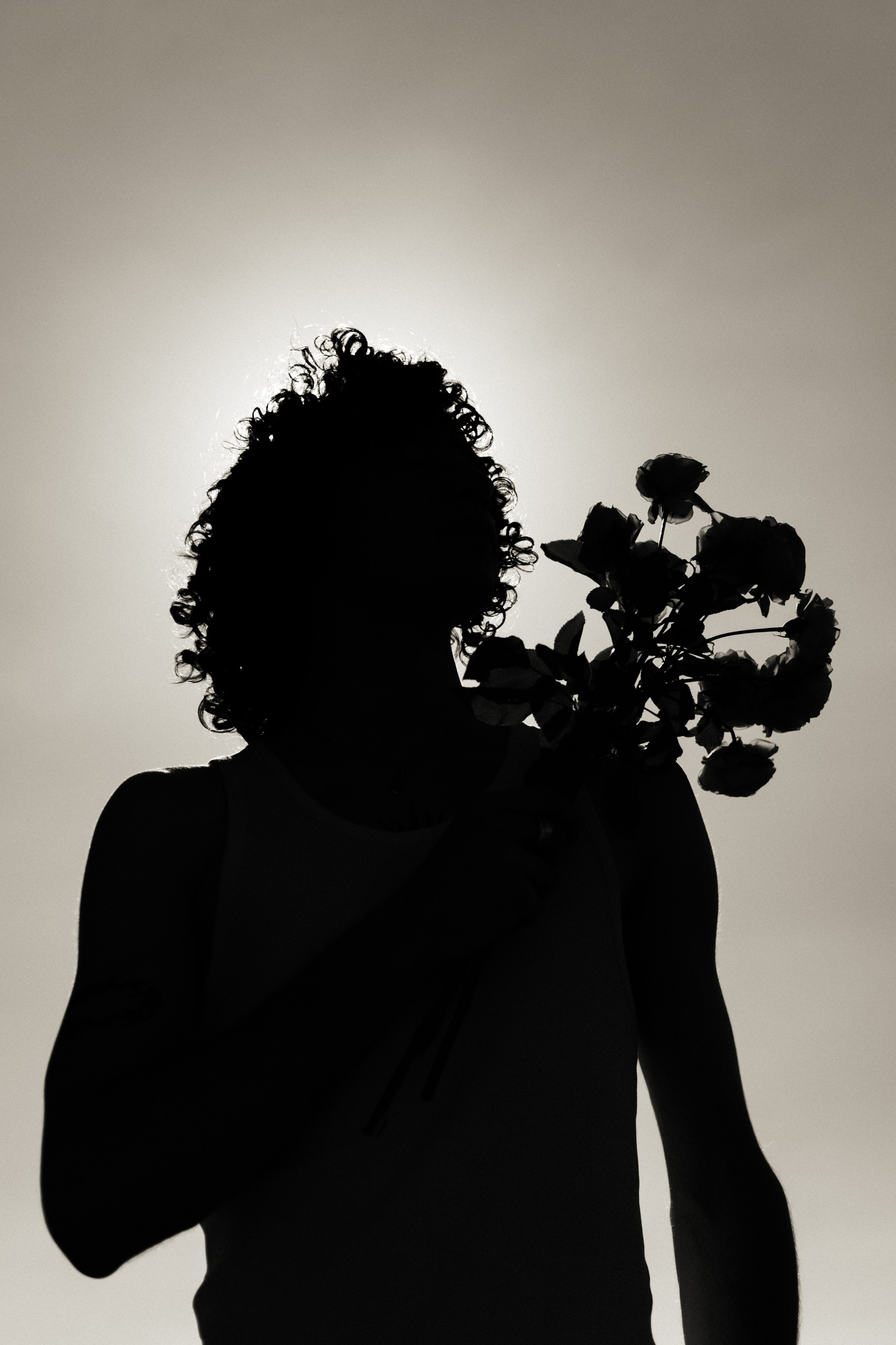 Костя. Съёмка с цветами в поле. Lickord