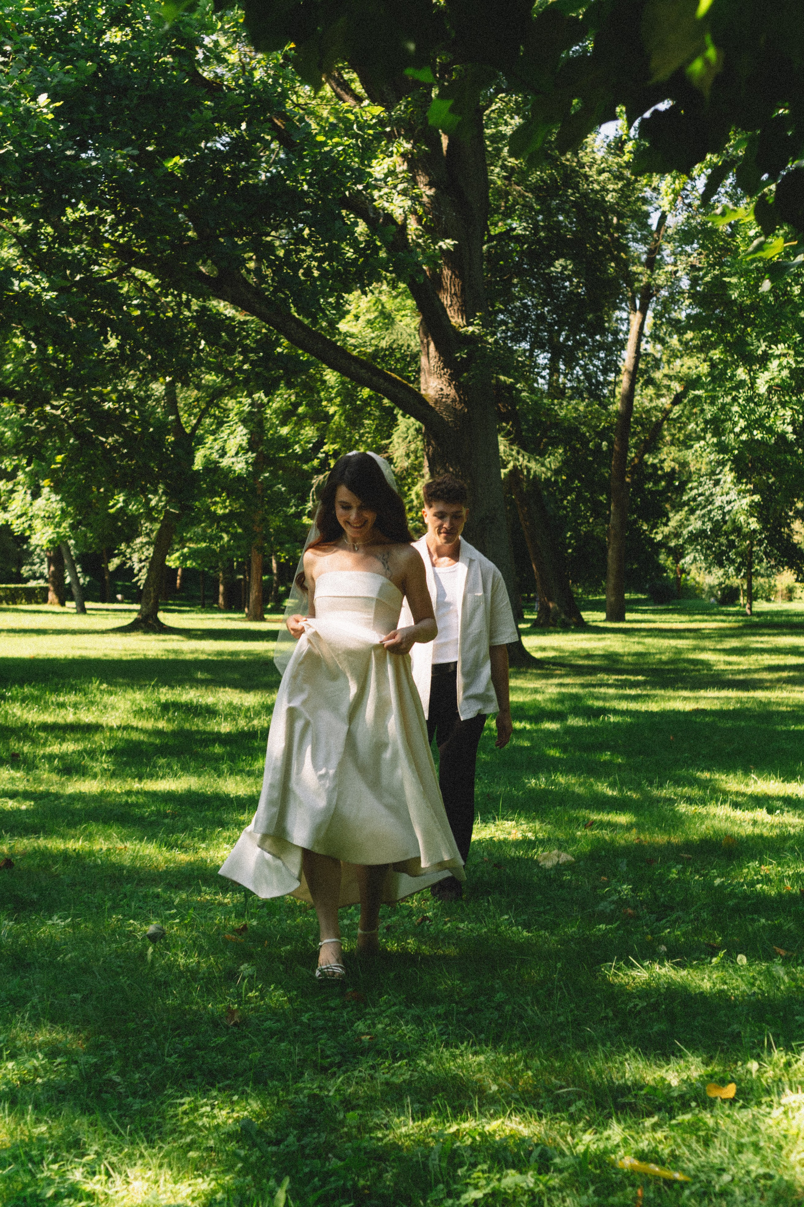 СВАДЕБНАЯ СЬЕМКА В ПЕТЕРГОФЕ И СЬЕМКА РЕПОРТАЖА В ЗАГСЕ ПЕТЕРГОФА. Профессиональный фотограф, Санкт-Петербург — Виктория Богомолова