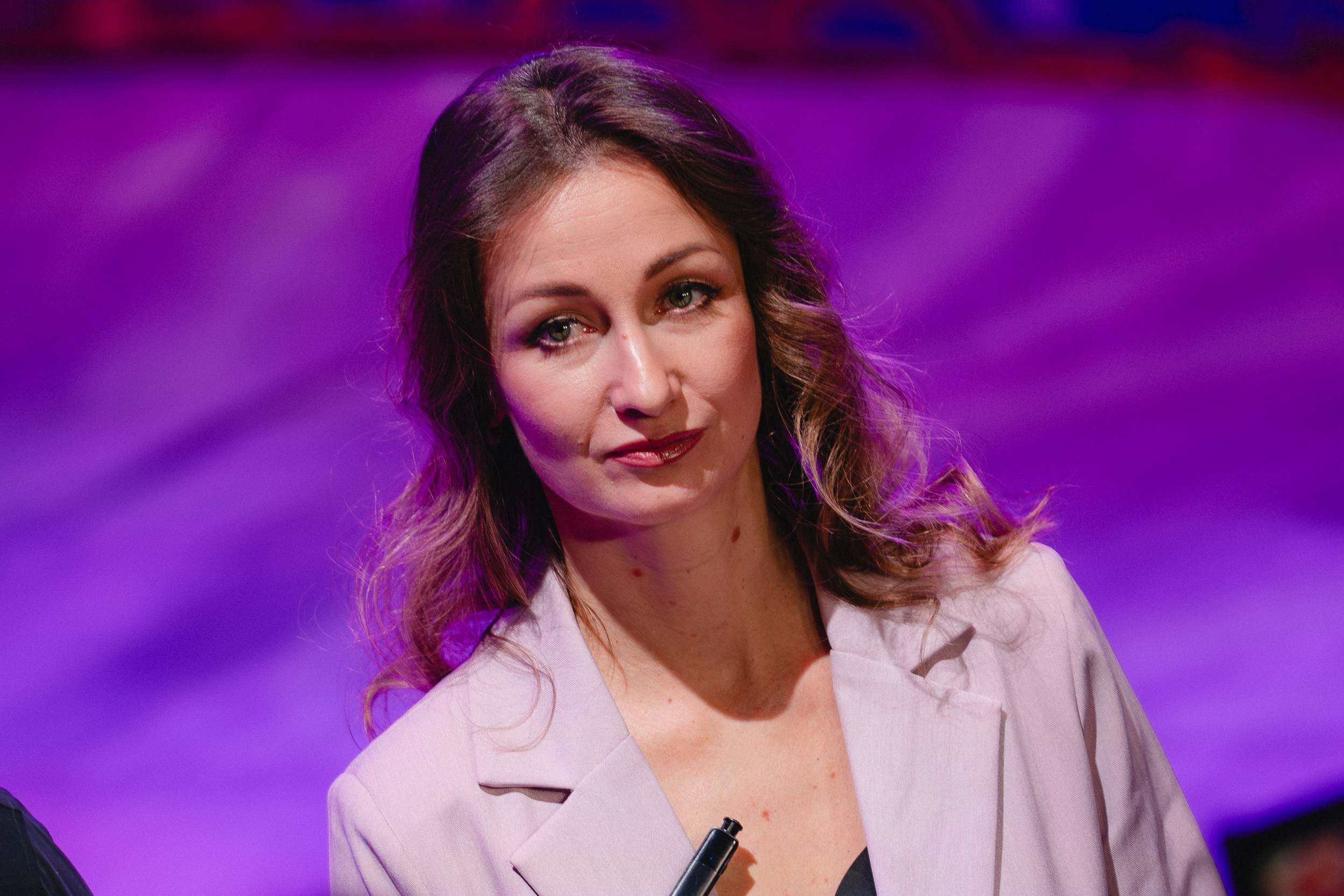 5 Континентов — Пресс-показ в Новосибирском Цирке. Воробьева Ксения — Спортивный и танцевальный фотограф Новосибирск