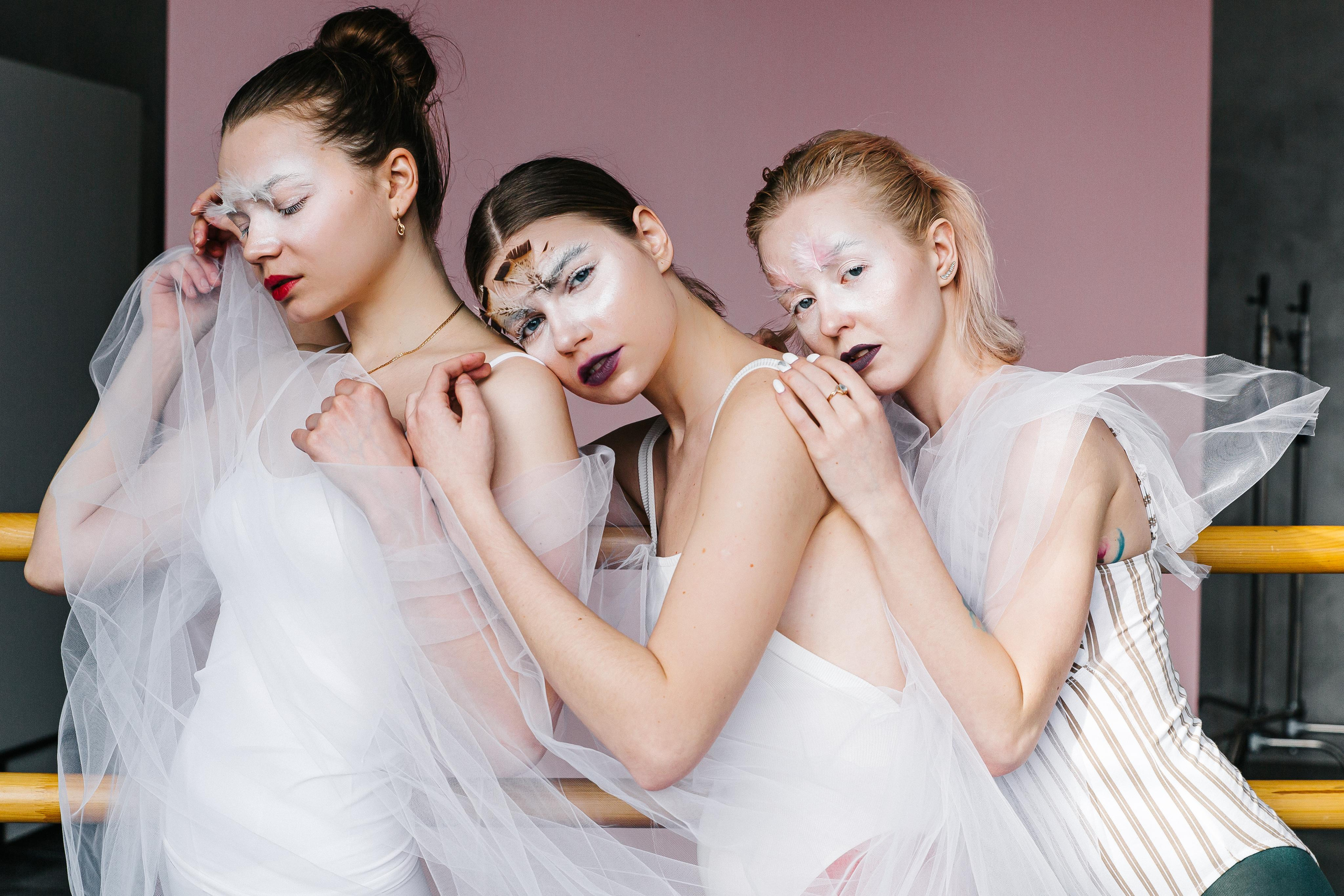 Белый. Женский, семейный, контент фотограф в Одинцово и МСК Марина Алавердова