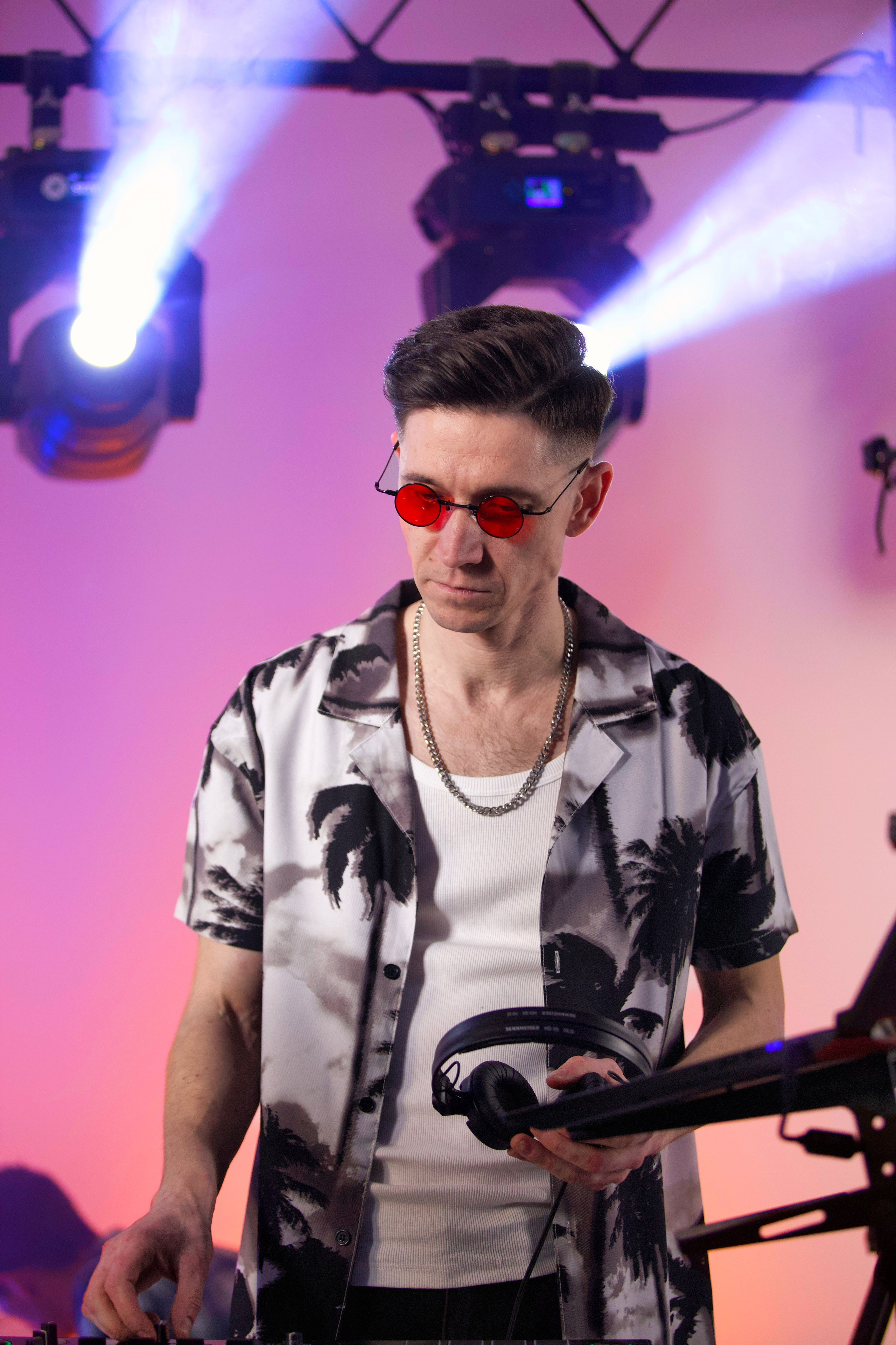 БЭКСТЕЙДЖ СТУДИЯ 12.7 V2. Репортажный фотограф Анапа