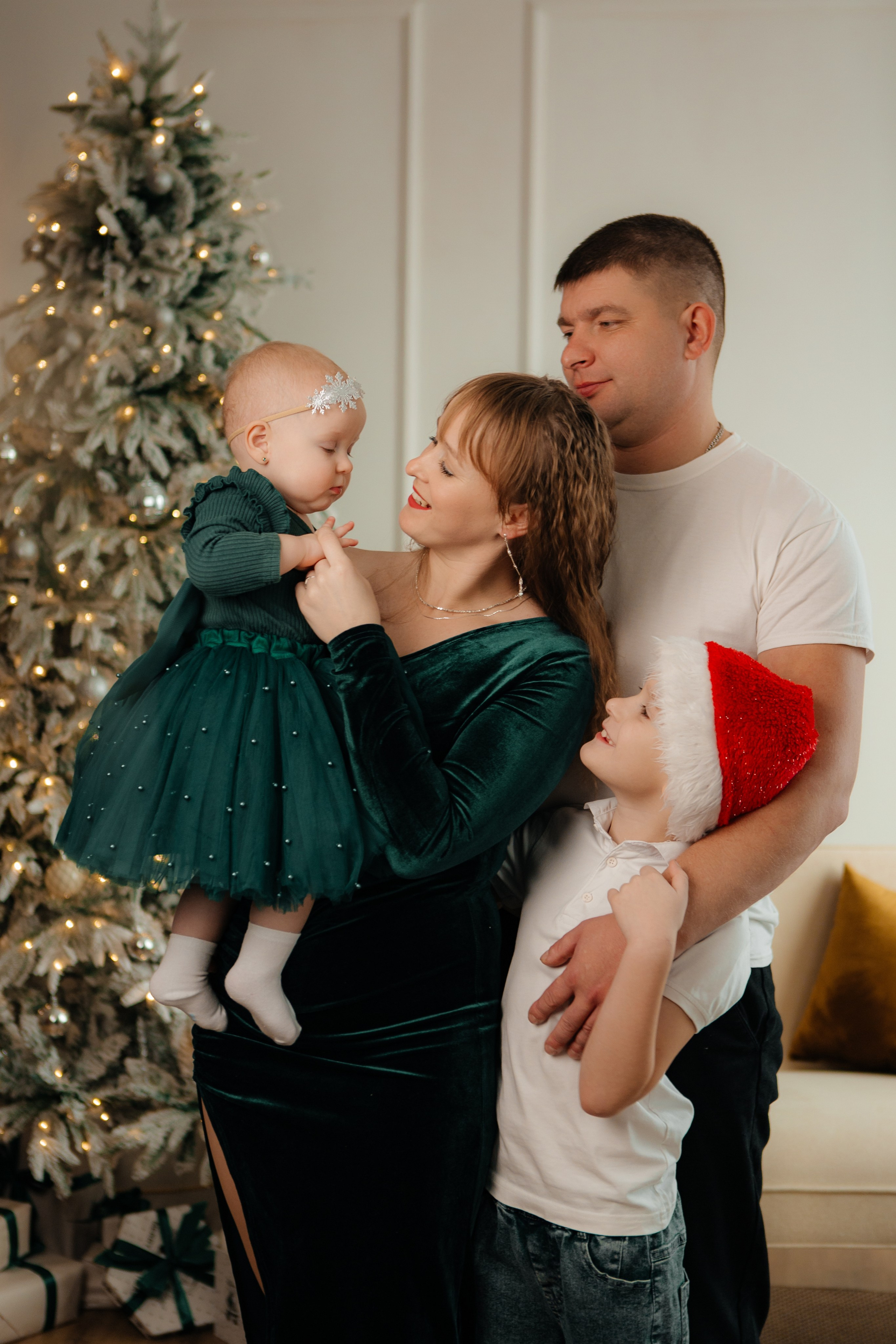 Семейная новогодняя. Photographer EKATERINA RUSKIKH