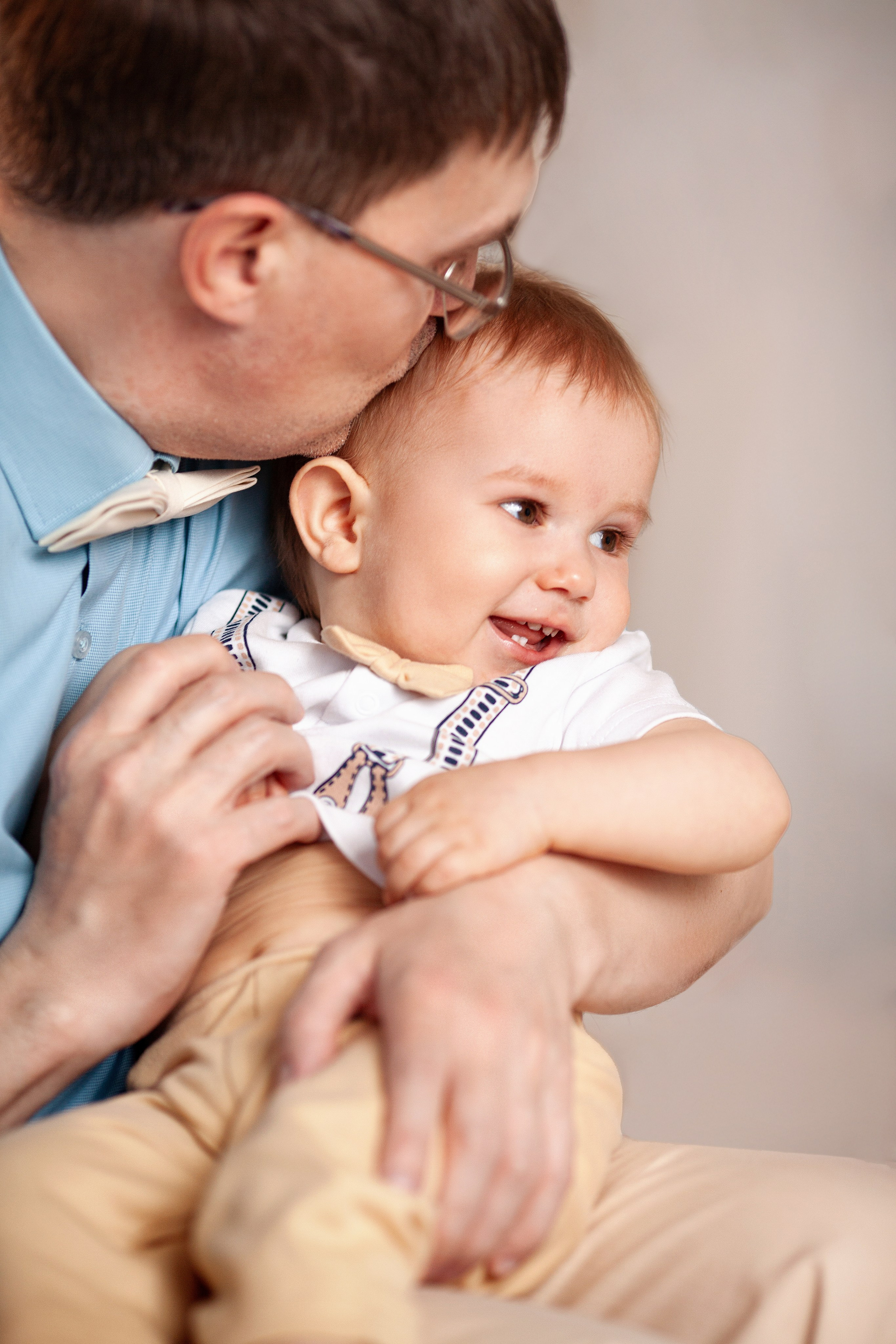 Семейная студийная фотосессия. Фотограф Ставрополь Пятигорск Елизавета Дарина