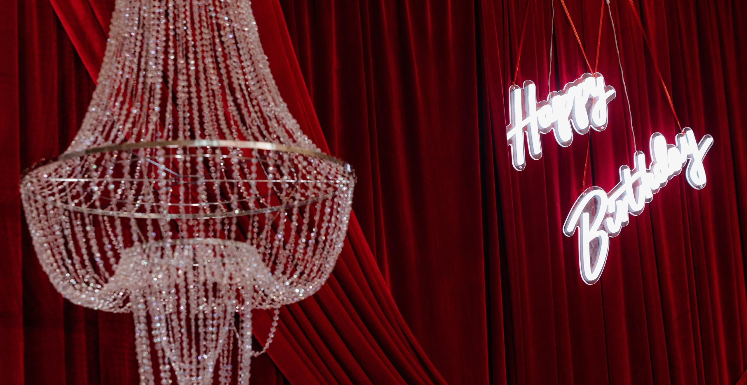 Happy Birthday. Фотограф Семён Гнеушев