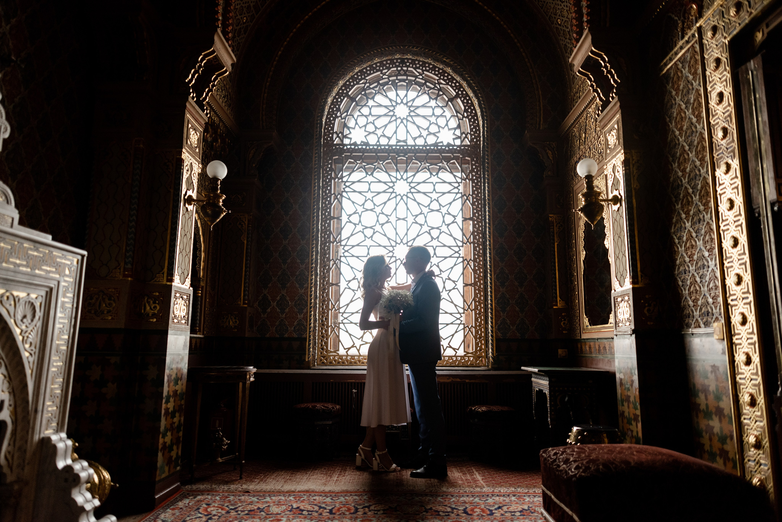 Крытые локации для свадебной фотосессии в Санкт-Петербруге. Свадебный и семейный фотограф в СПб Валерия Фомичева