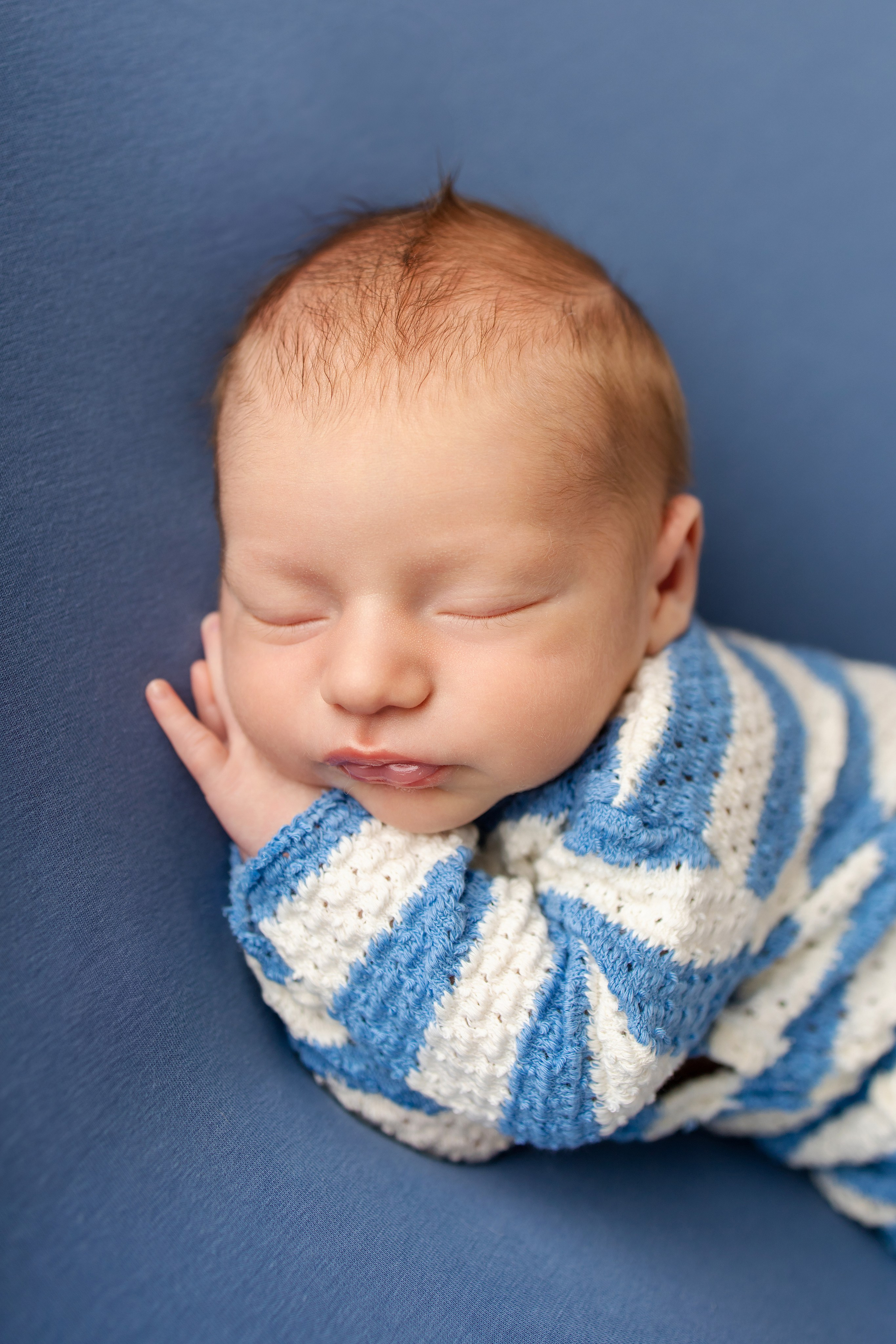 Дима 12 дней. Фотограф новорождённых Newborn Москва