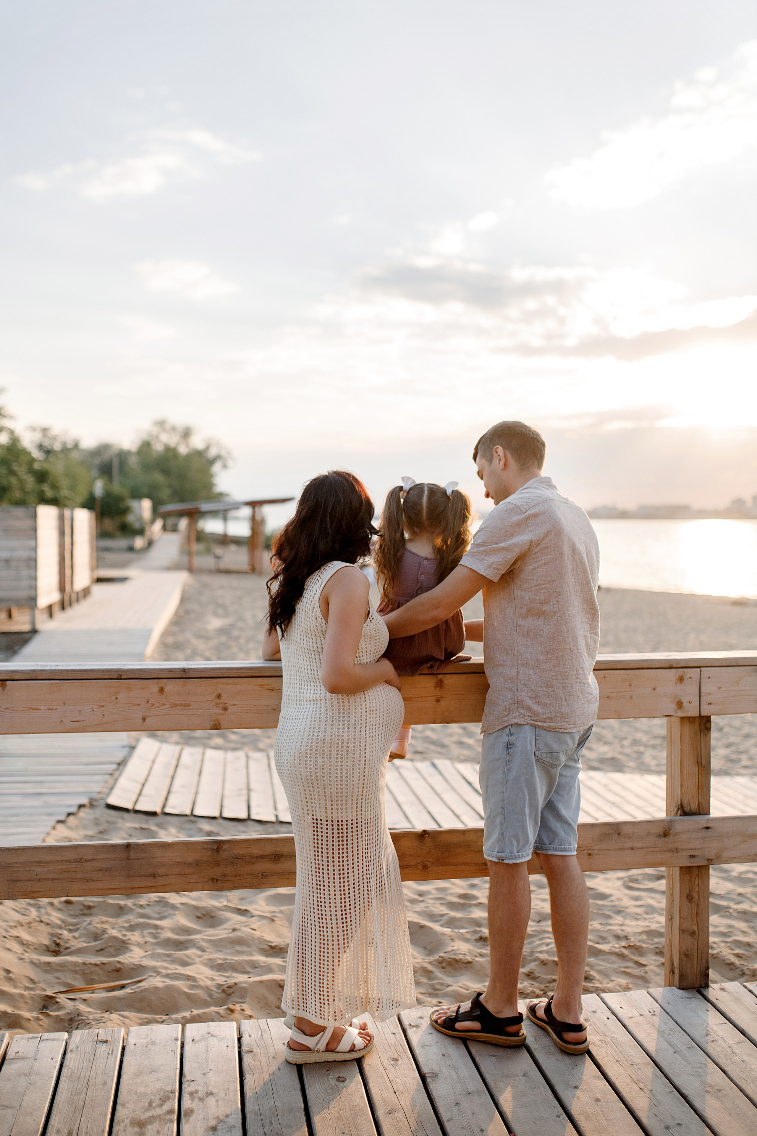 Семейная съёмка на пляже. Свадебный и семейный фотограф в Казани Алина Гилазиева