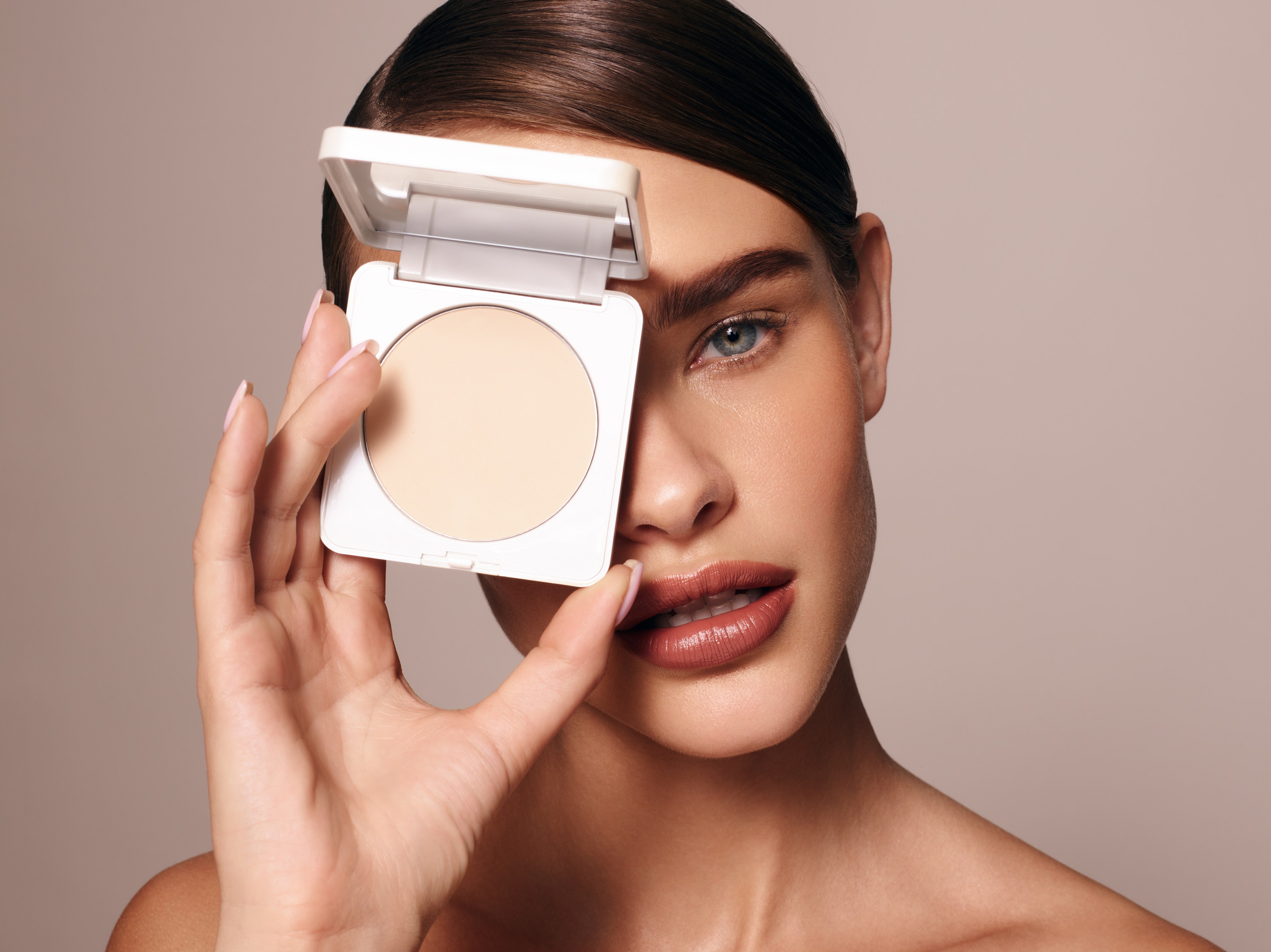 Beauty. Retoucher Sveta Nestyuk