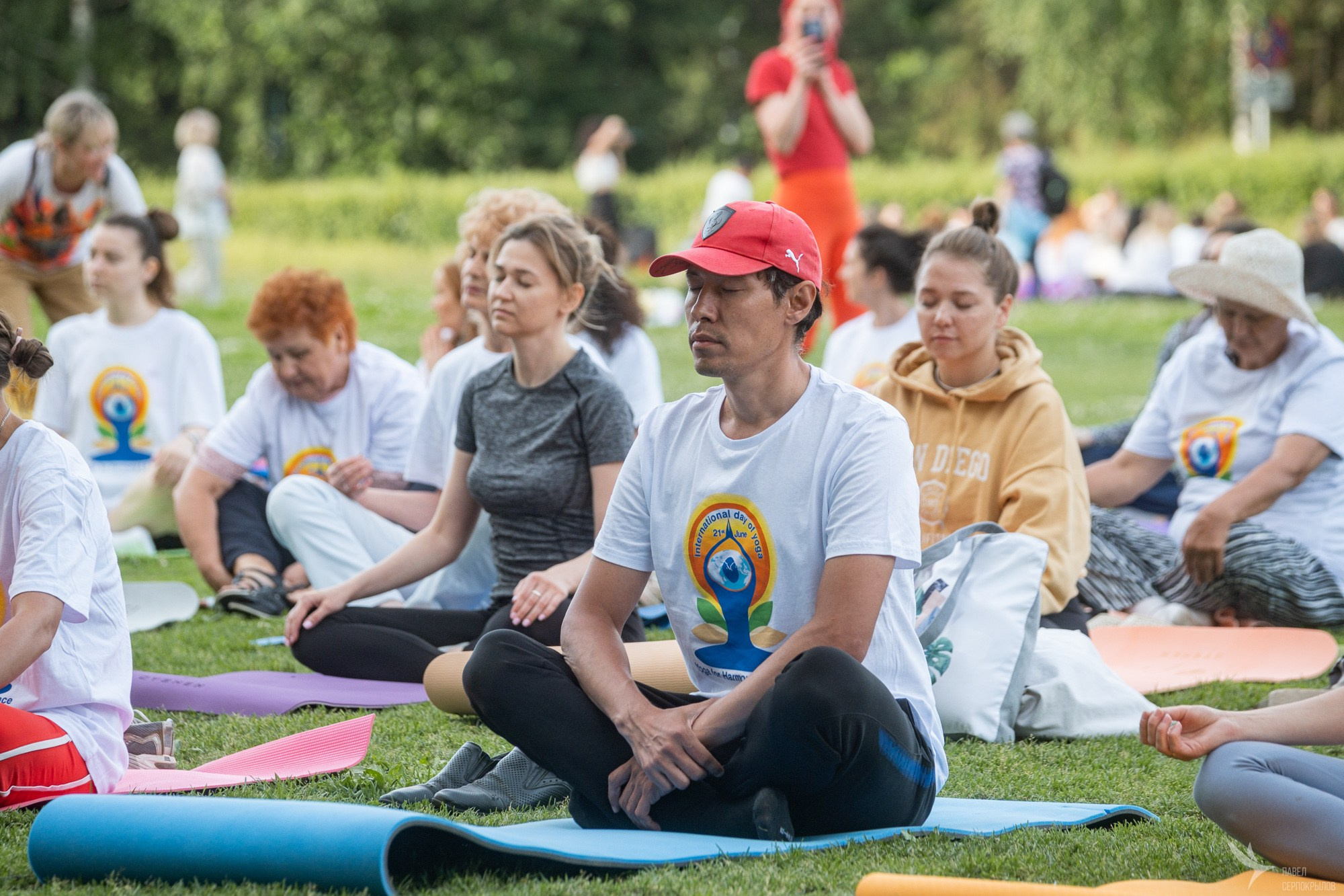 Международный день йоги. Репортажный фотограф в Казани Павел Серпокрылов