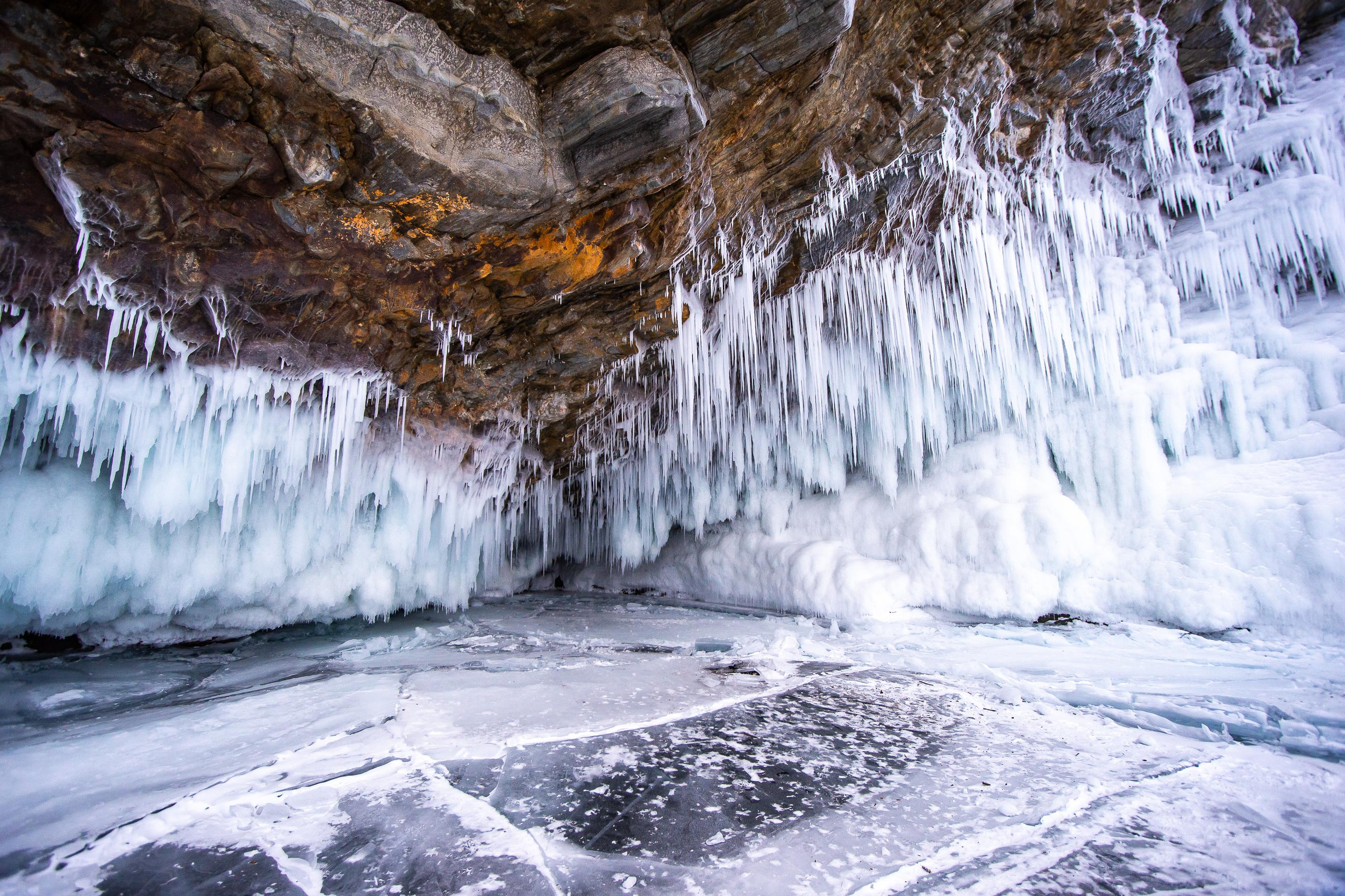 Зимний Байкал. Свадебное фото видео в Иркутске, выпускной, юбилей. Морозов Анатолий