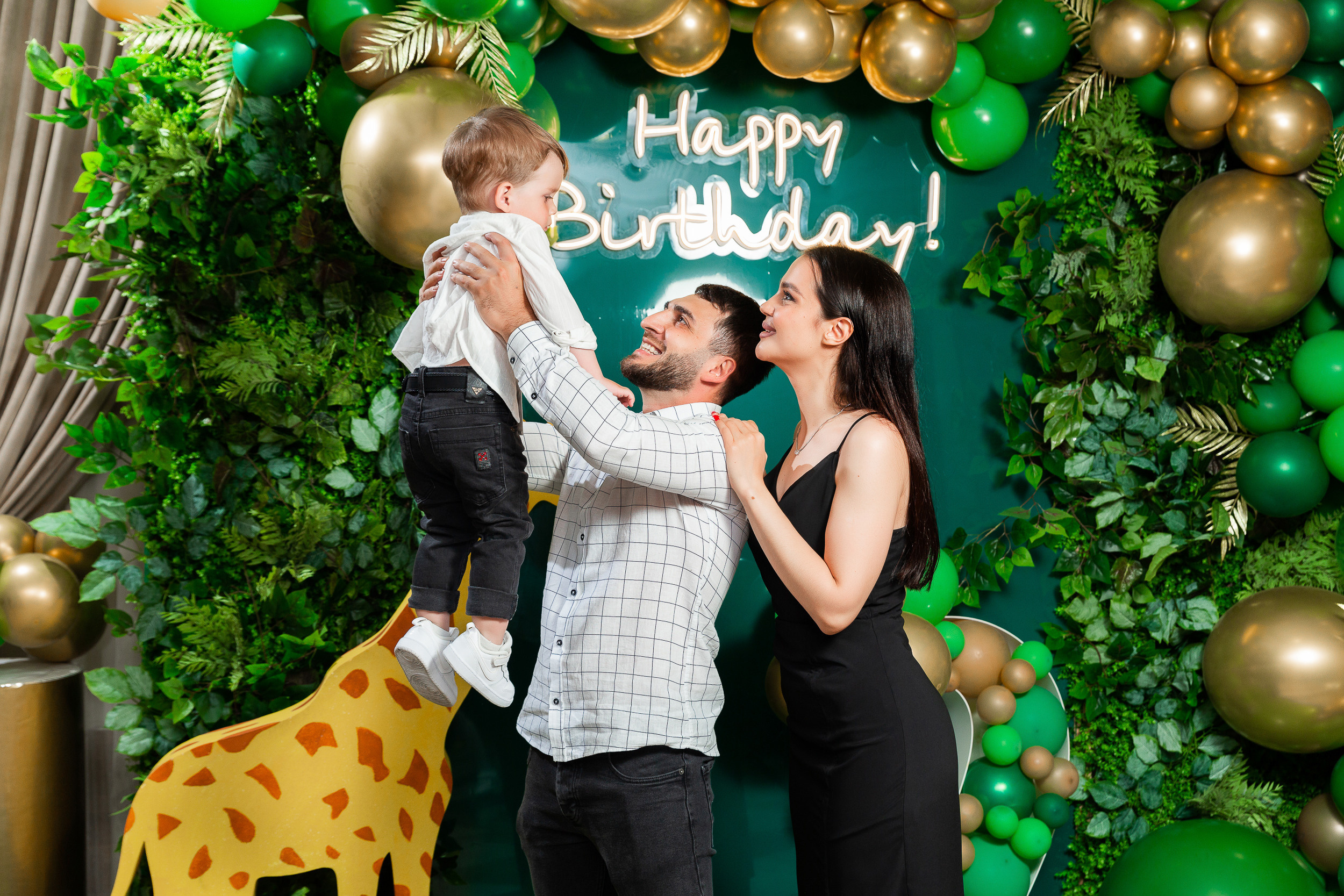 Корпоративы, дни рождения, юбилеи, крещение. Свадебный фотограф  Пятигорск, Сочи, Ессентуки, Кисловодск Александр