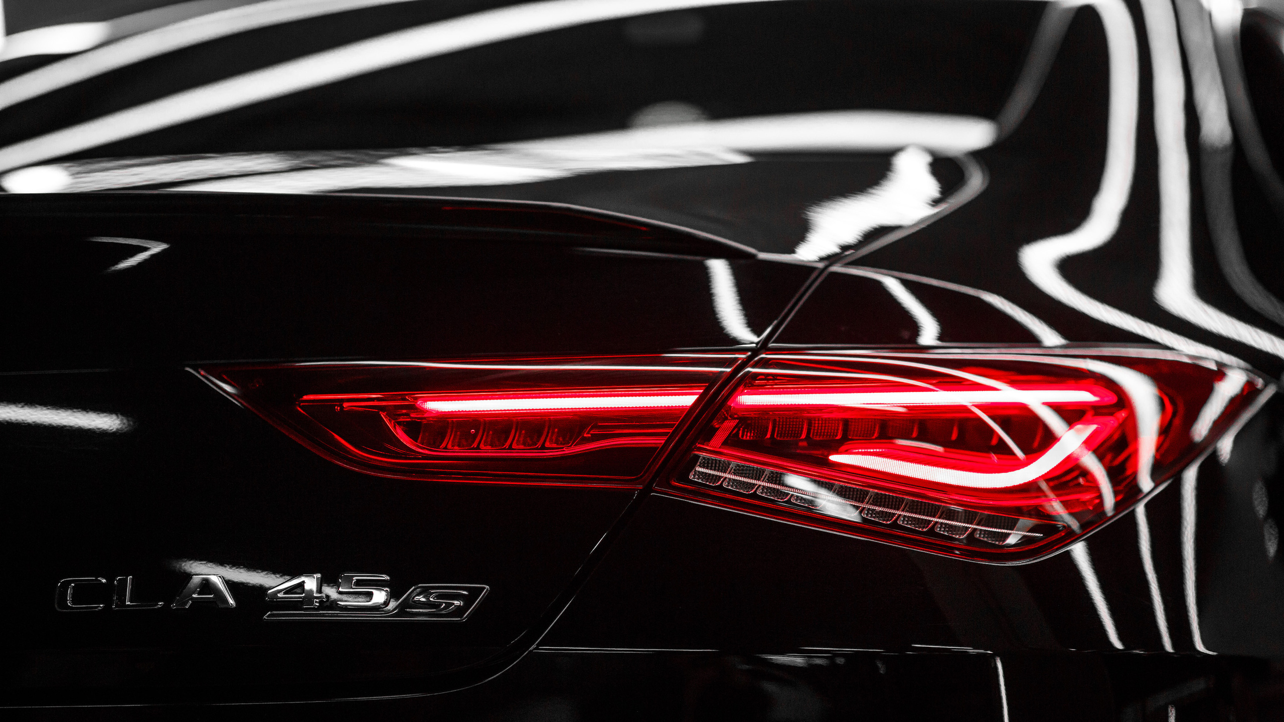 Фотограф — Евгений Свистков