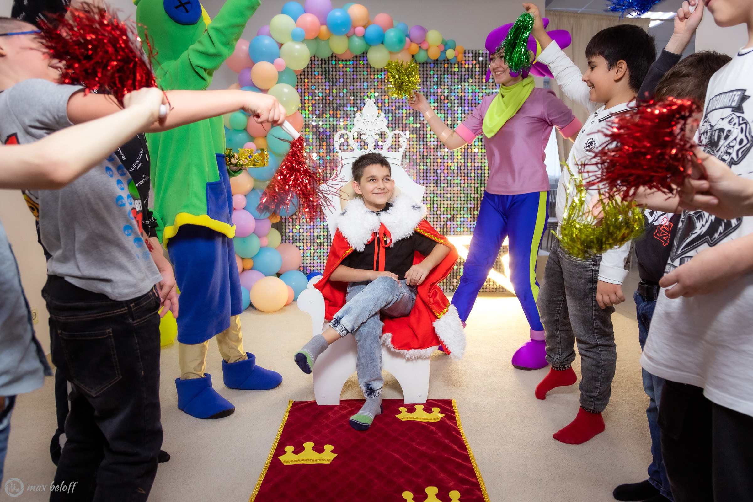 Студия Смайл. День рождения Игоря. Семейный фотограф — Макс Белогрудов
