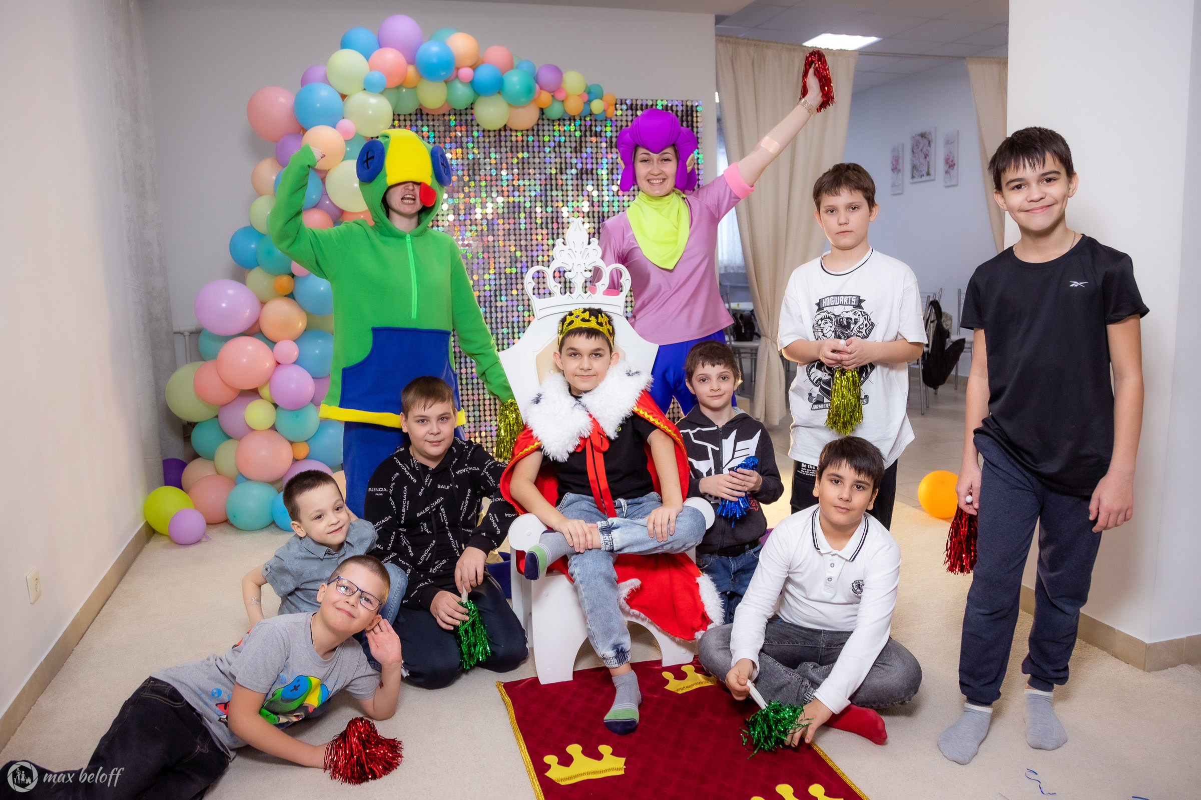 Студия Смайл. День рождения Игоря. Семейный фотограф — Макс Белогрудов