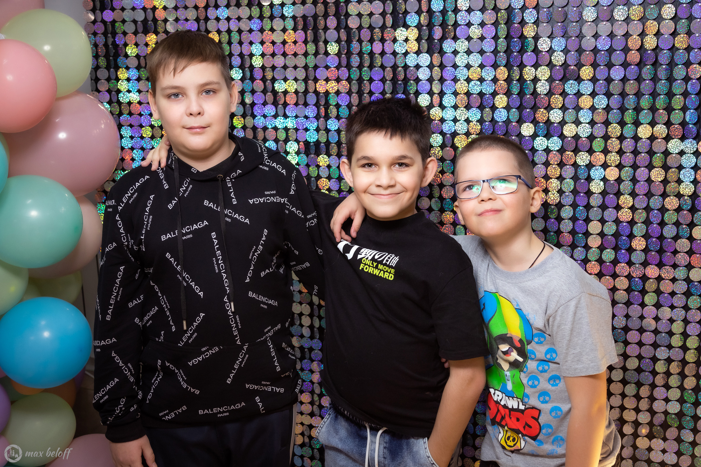 Студия Смайл. День рождения Игоря. Семейный фотограф — Макс Белогрудов