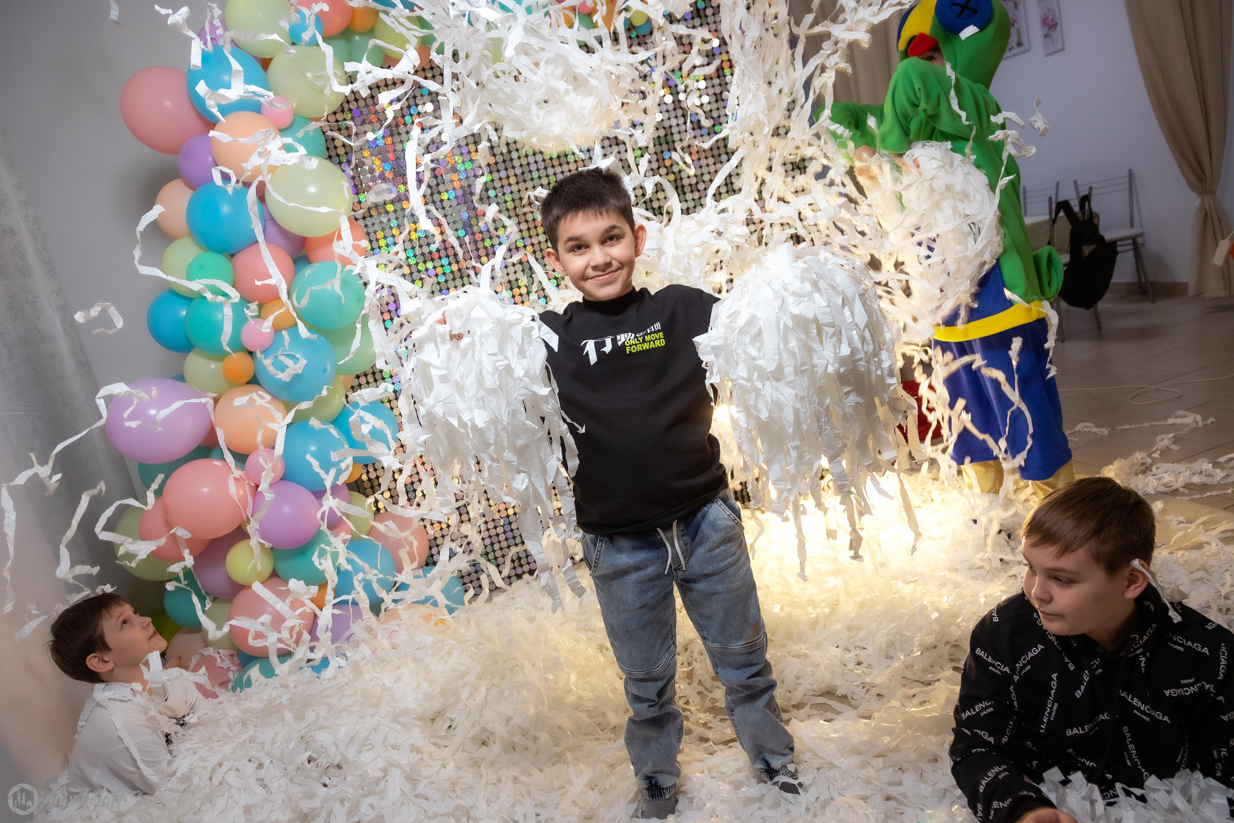 Студия Смайл. День рождения Игоря. Семейный фотограф — Макс Белогрудов