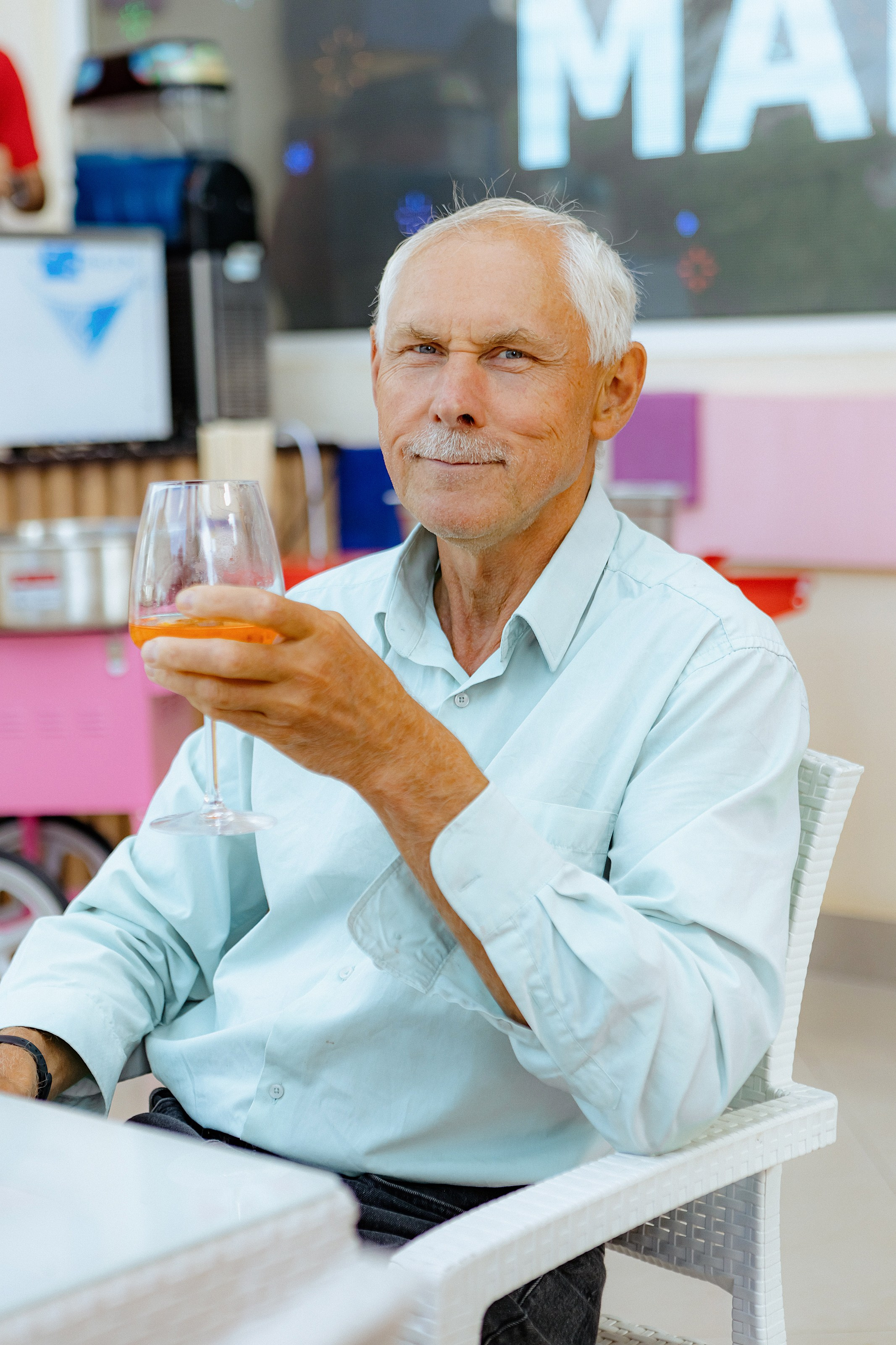 Orlando Starlux. Photographer in Batumi, Georgia Pavel Sharnikov