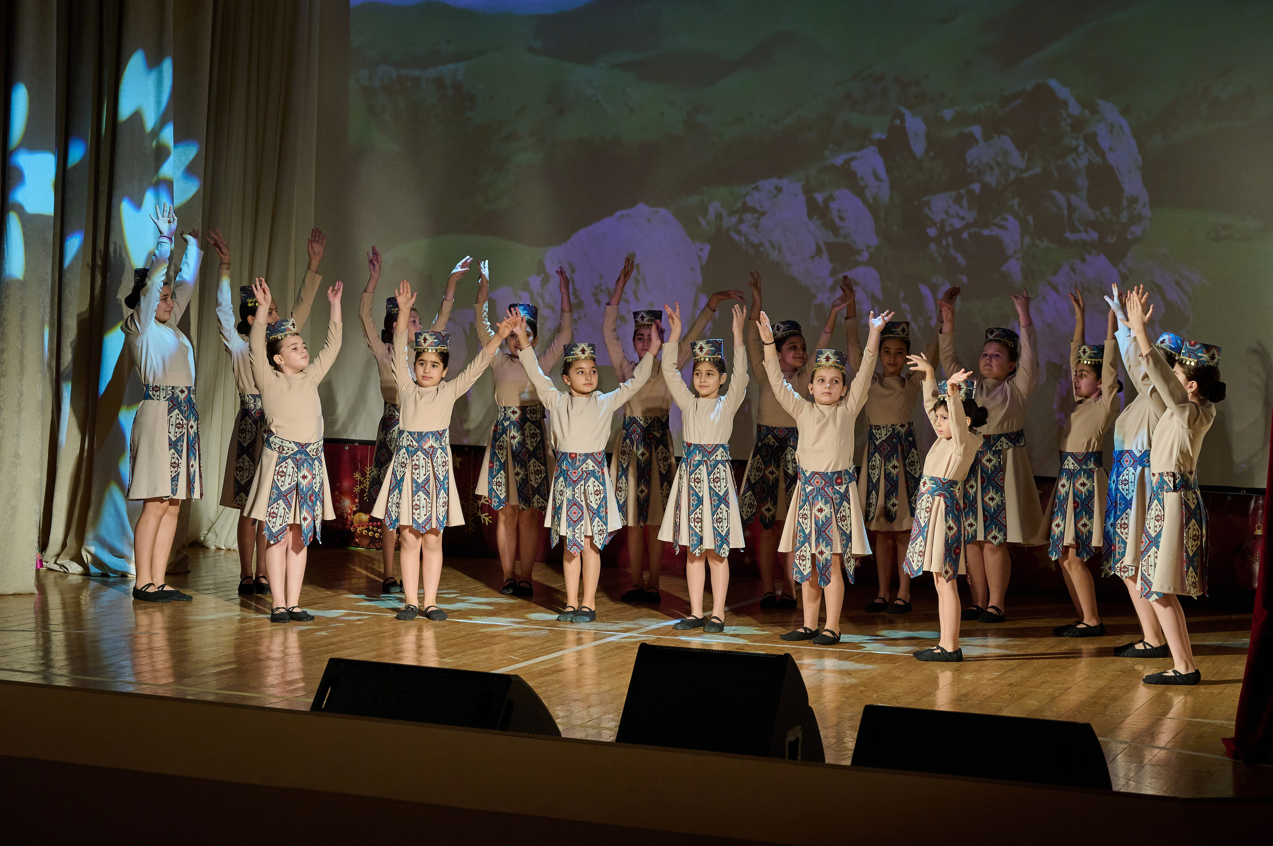 Новогодний концерт. Жизнь курорта Кабардинка в фотографиях