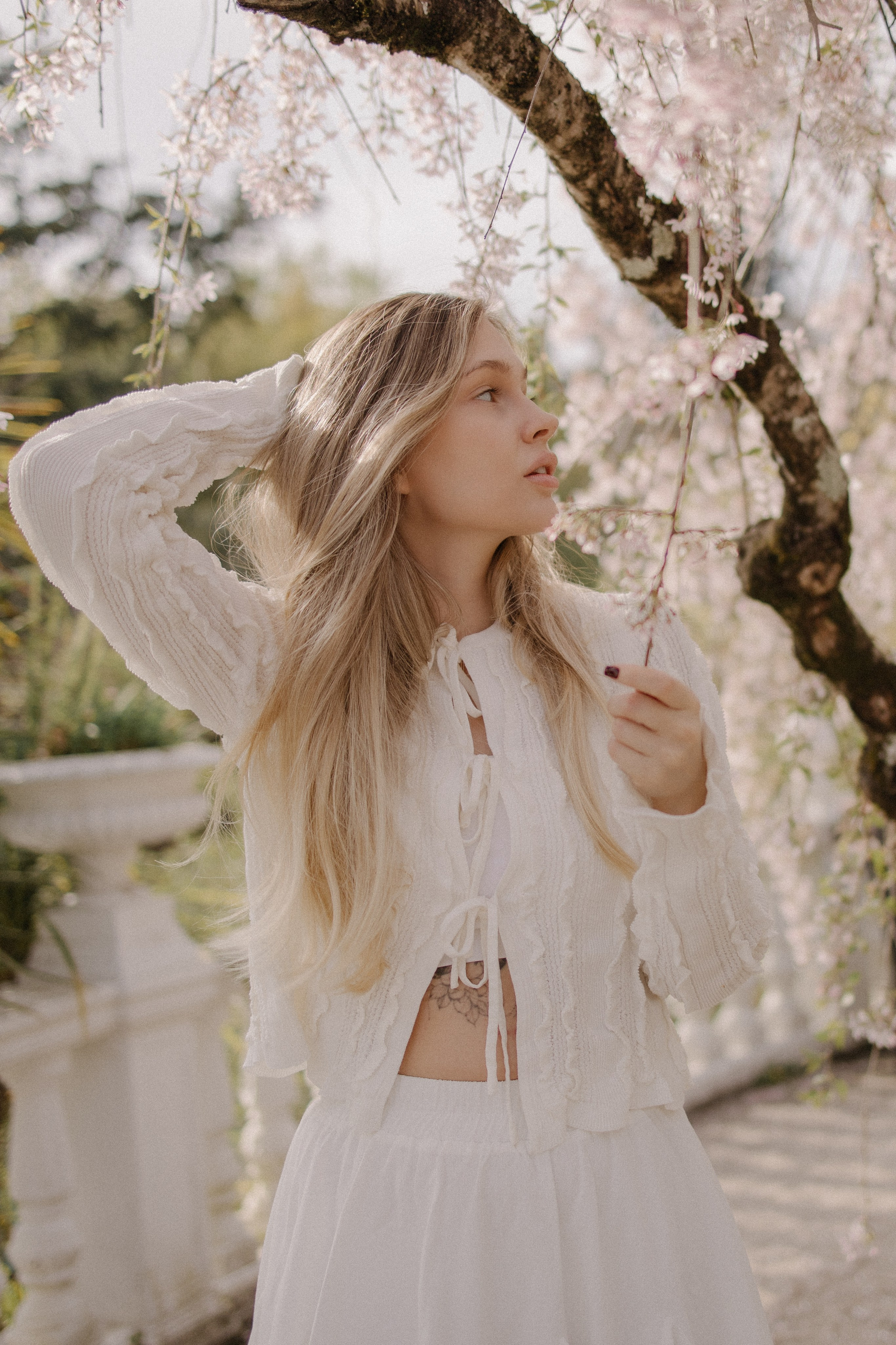 Света в сакуре. Фотограф Сочи Адлер Сириус Красная поляна Олеся Минив