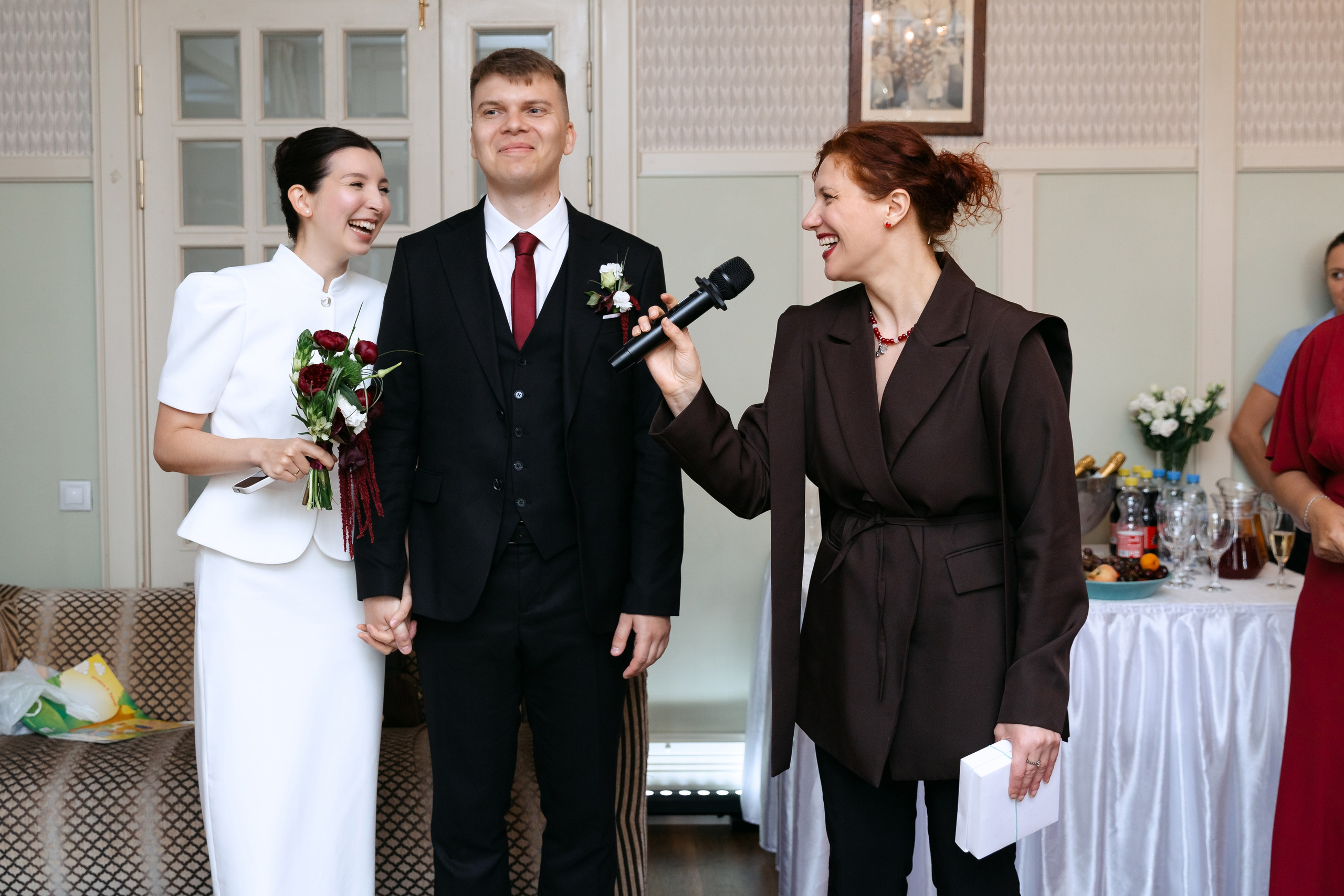 Какие мероприятия проводят ведущие в Санкт-Петербурге. Ведущая СПБ Надежда Кожина
