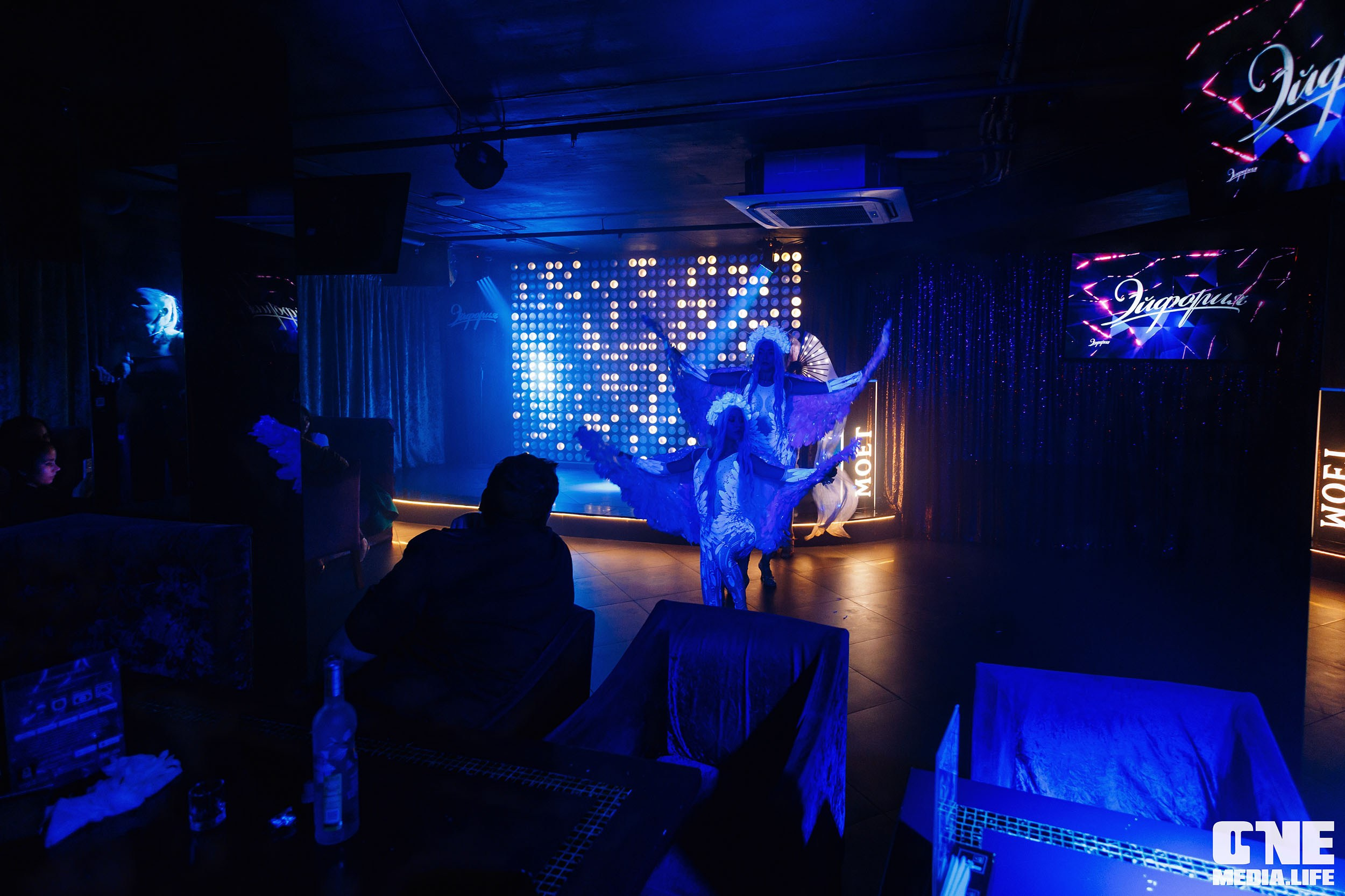 Фоторепортаж из караоке-клуба Эйфория. One Media Life: фоторепортажи, фотоотчеты с мероприятий и заведений