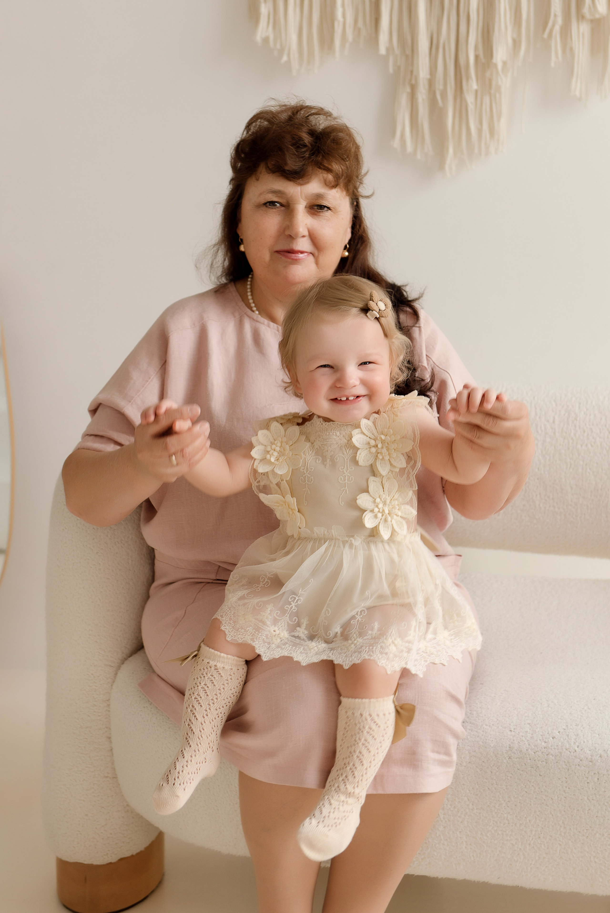 Семейная фотосессия 1 год в Москве. Детский фотограф в Долгопрудном и Москве