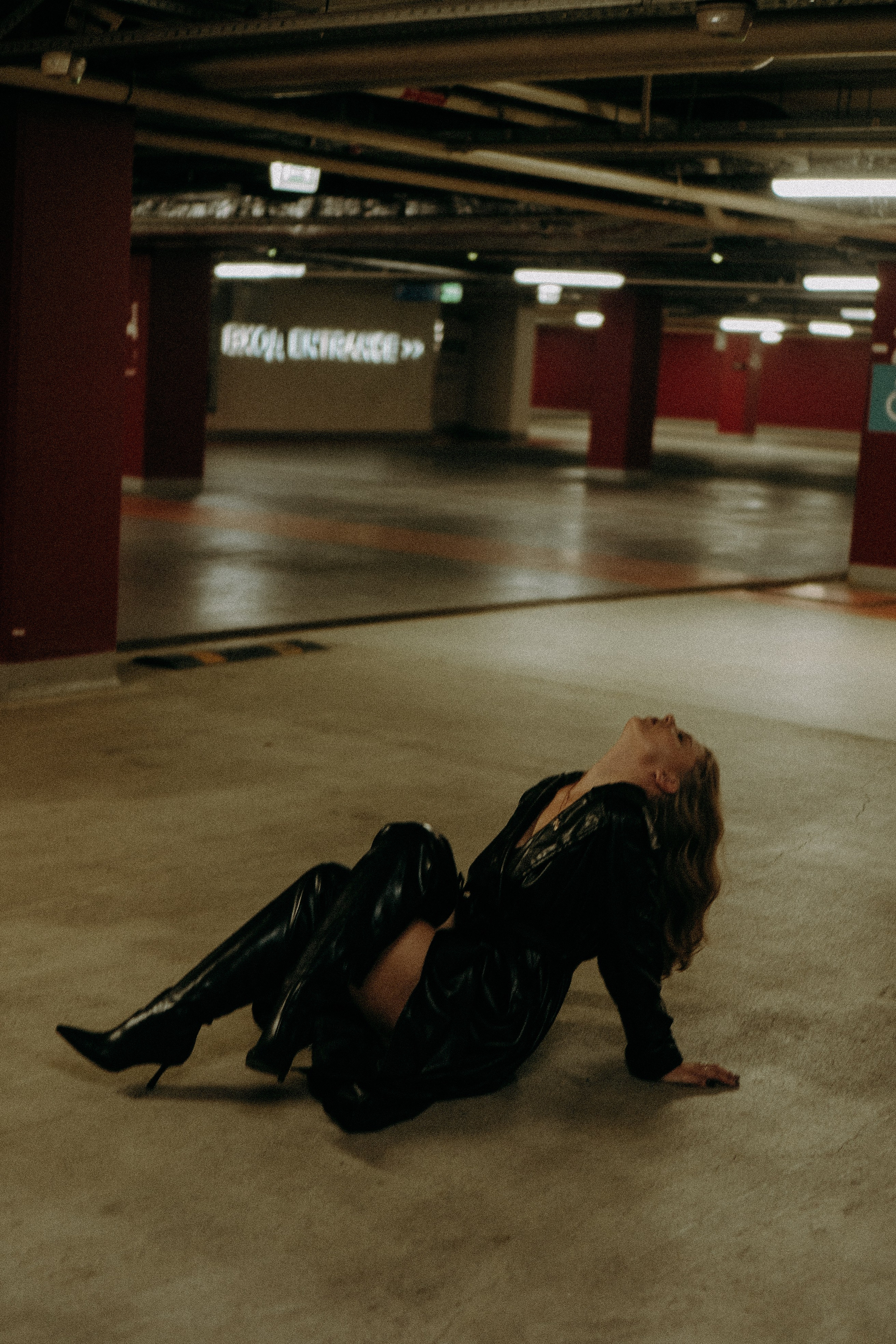 НА ПАРКОВКЕ. Профессиональный фотограф, Санкт-Петербург — Виктория Богомолова