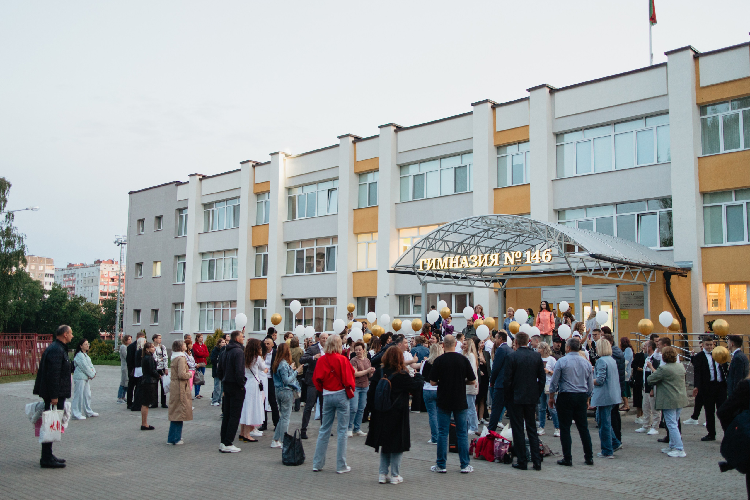 Выпускной Гимназия № 146. Свадебный фотограф в Минске Владислав Бабич