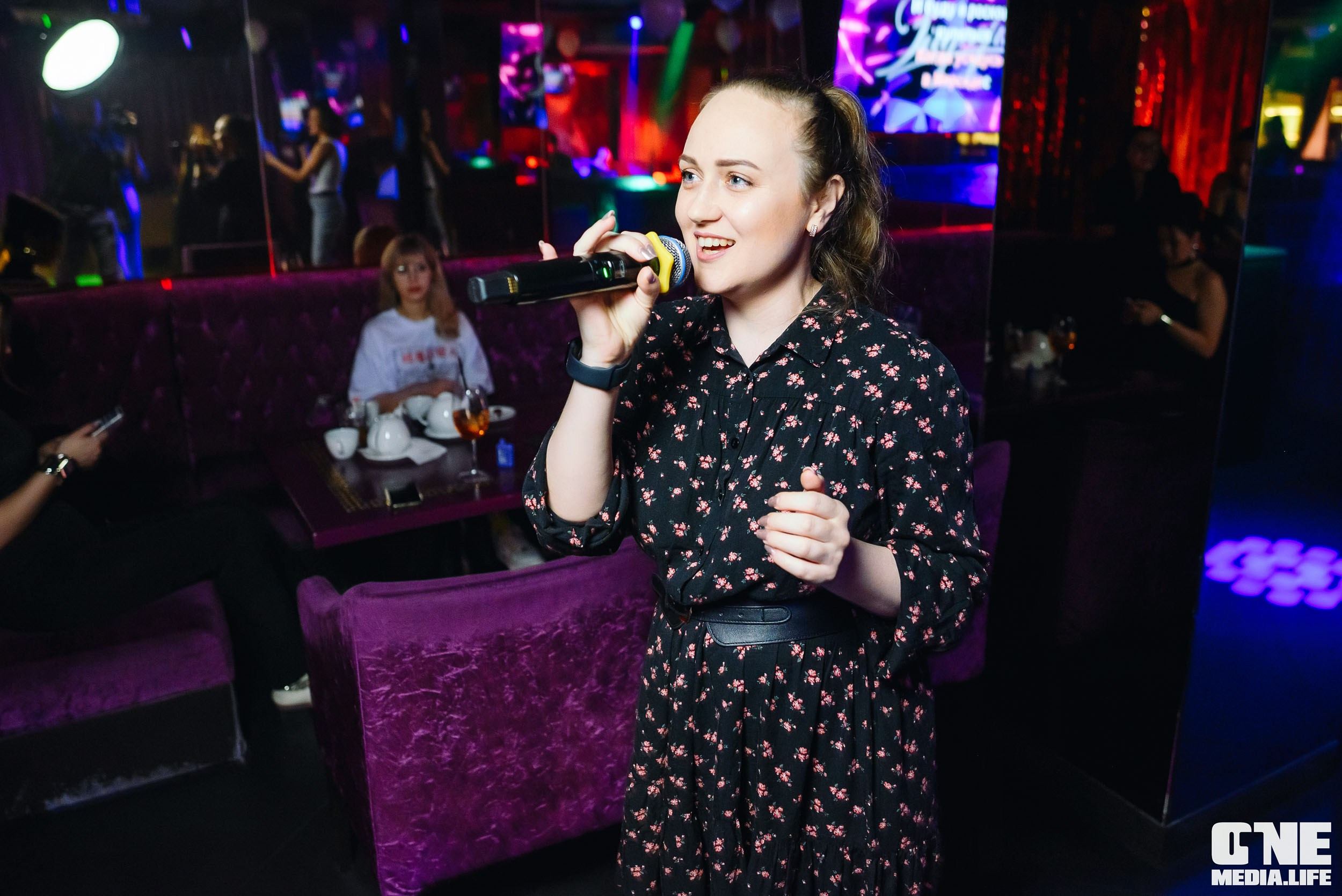 Фотоотчет из караоке-клуба Эйфория. One Media Life: фоторепортажи, фотоотчеты с мероприятий и заведений