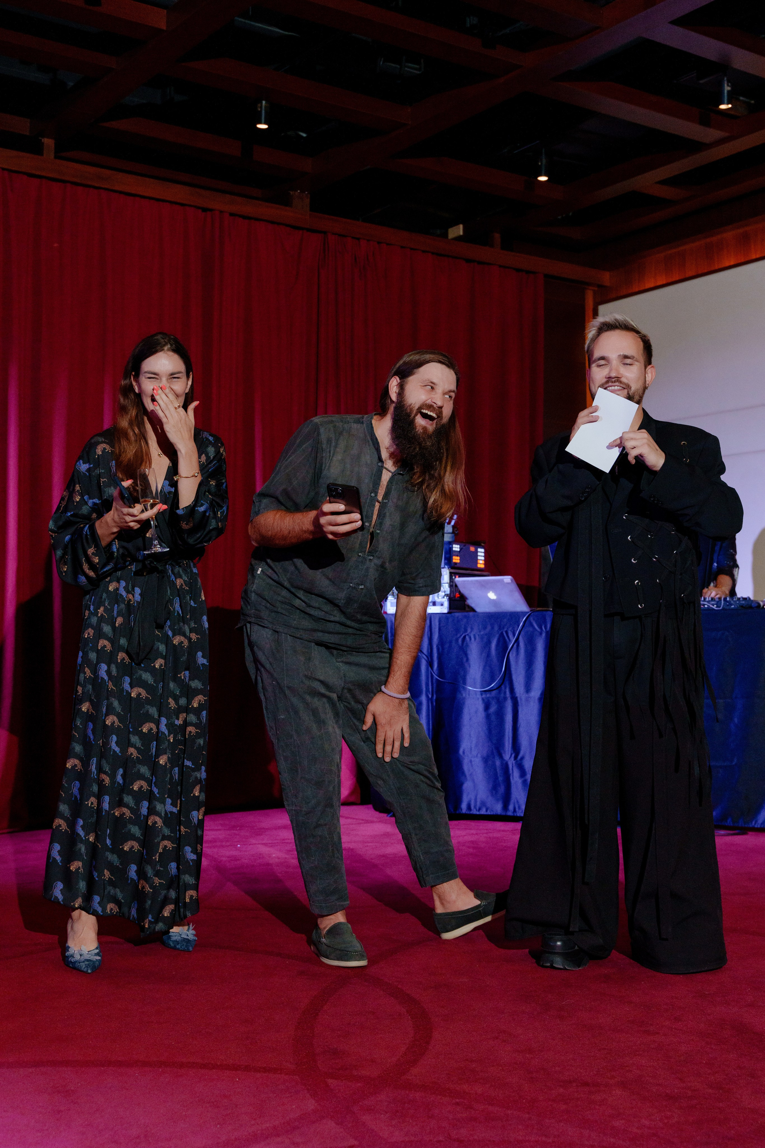 Репортажный фотограф на день рождения в ресторане KAI. Репортажный фотограф Москва Сергей Дружинин