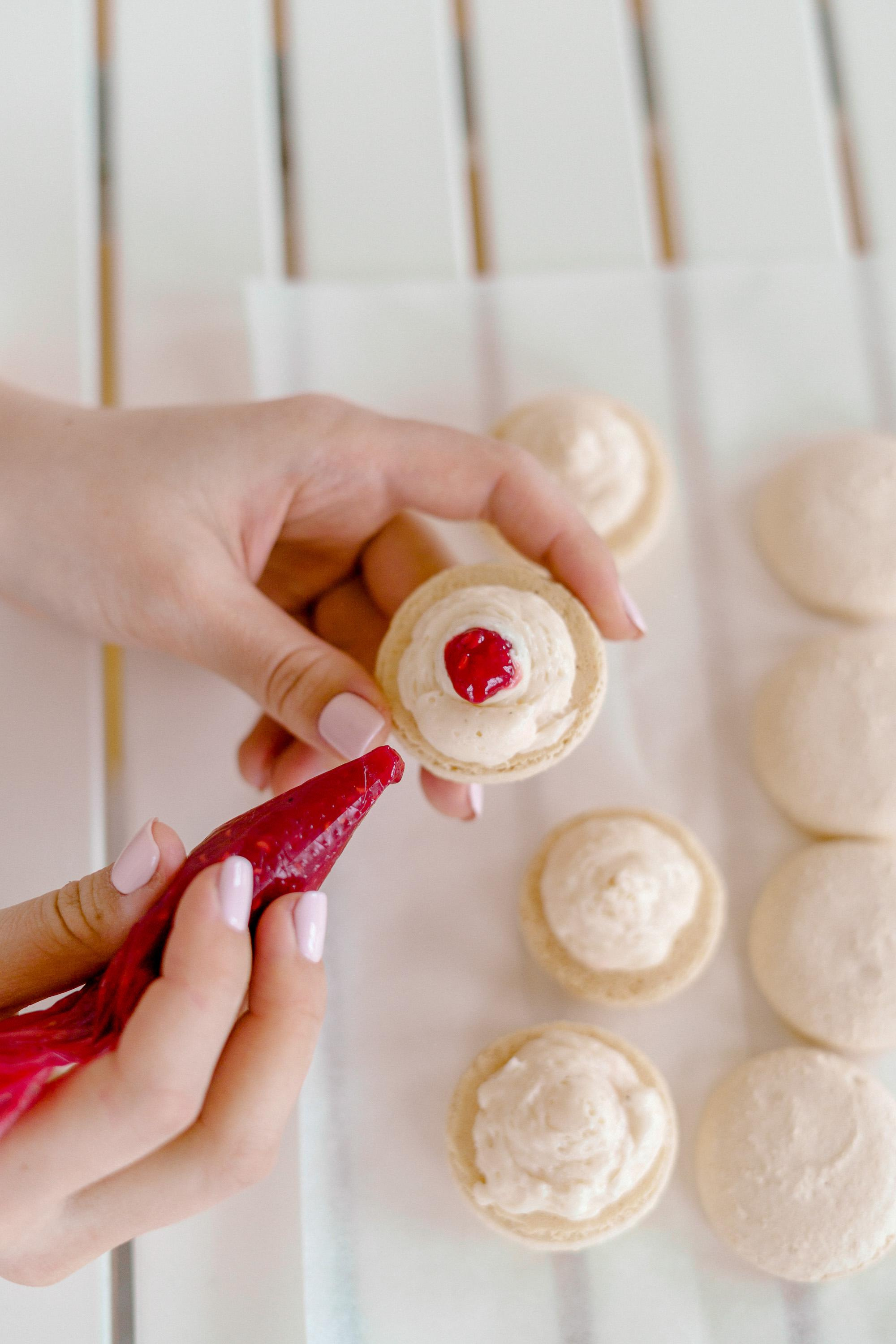 Макарунс ручной работы в Москве - фотосессия для кондитера