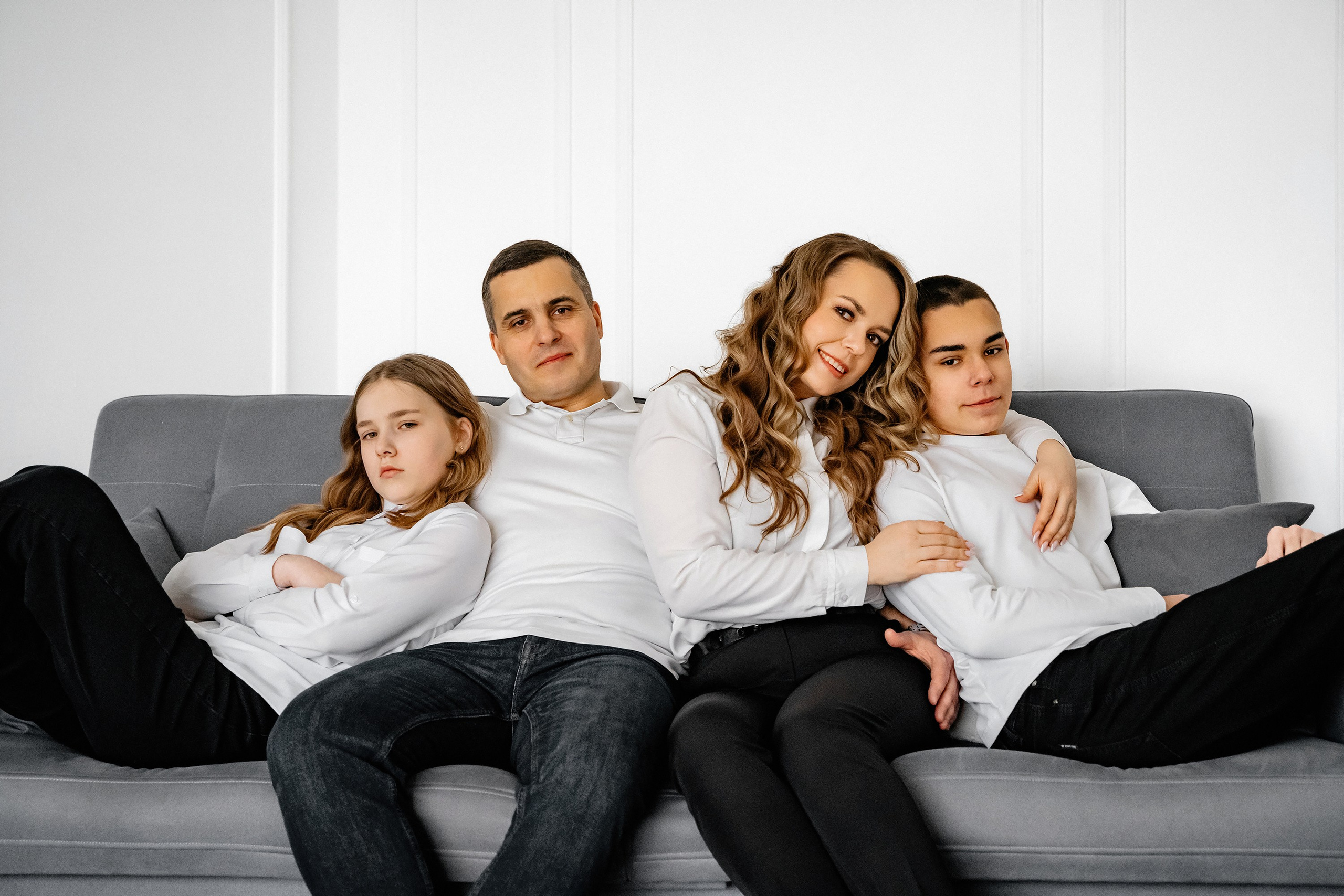 Семейная фотосессия. Семейный и свадебный фотограф Минск Юрий Прилепов. Выпускные альбомы!