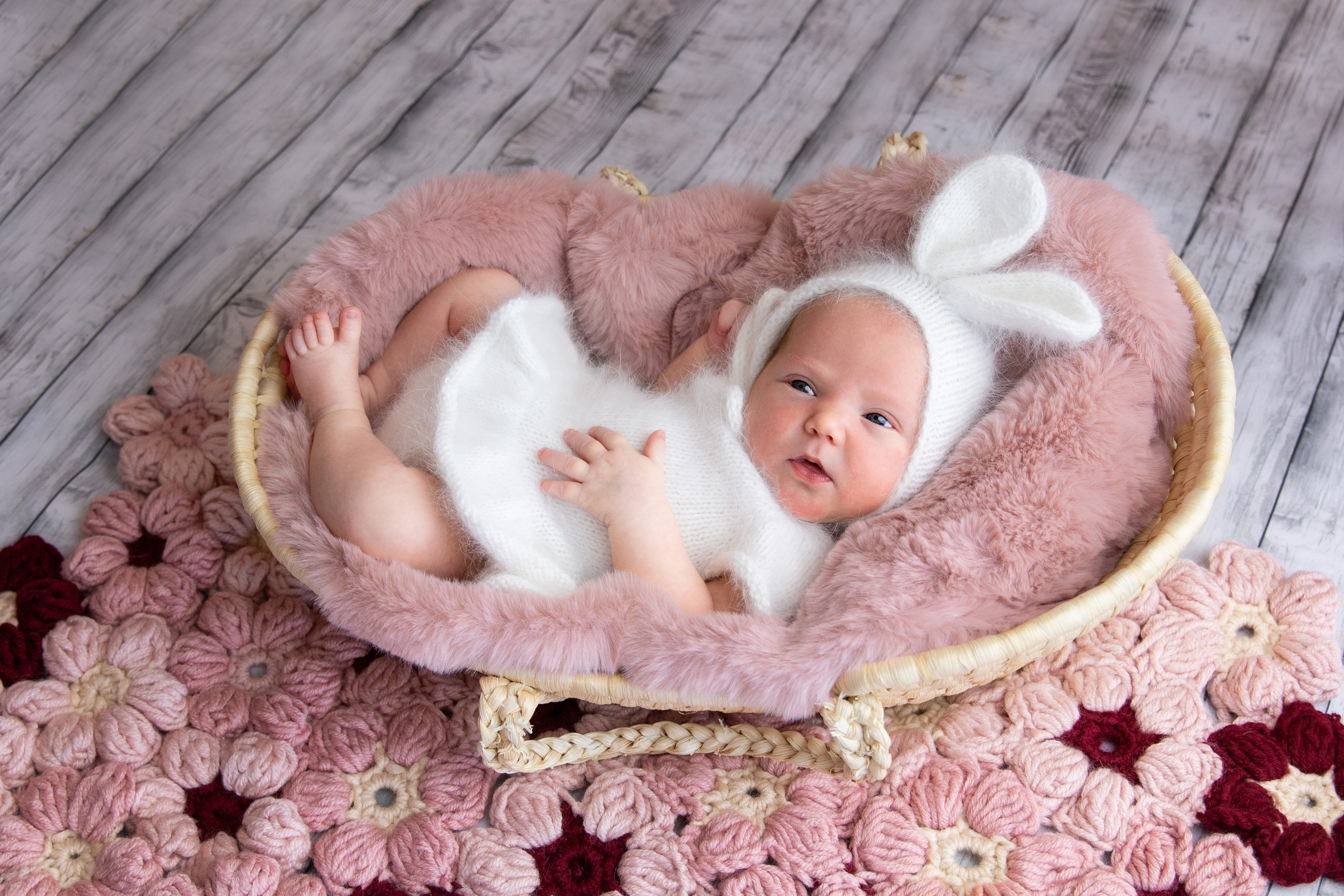 Профессиональная фотосессия новорожденного. Фотограф новорожденных Жуковский Раменское