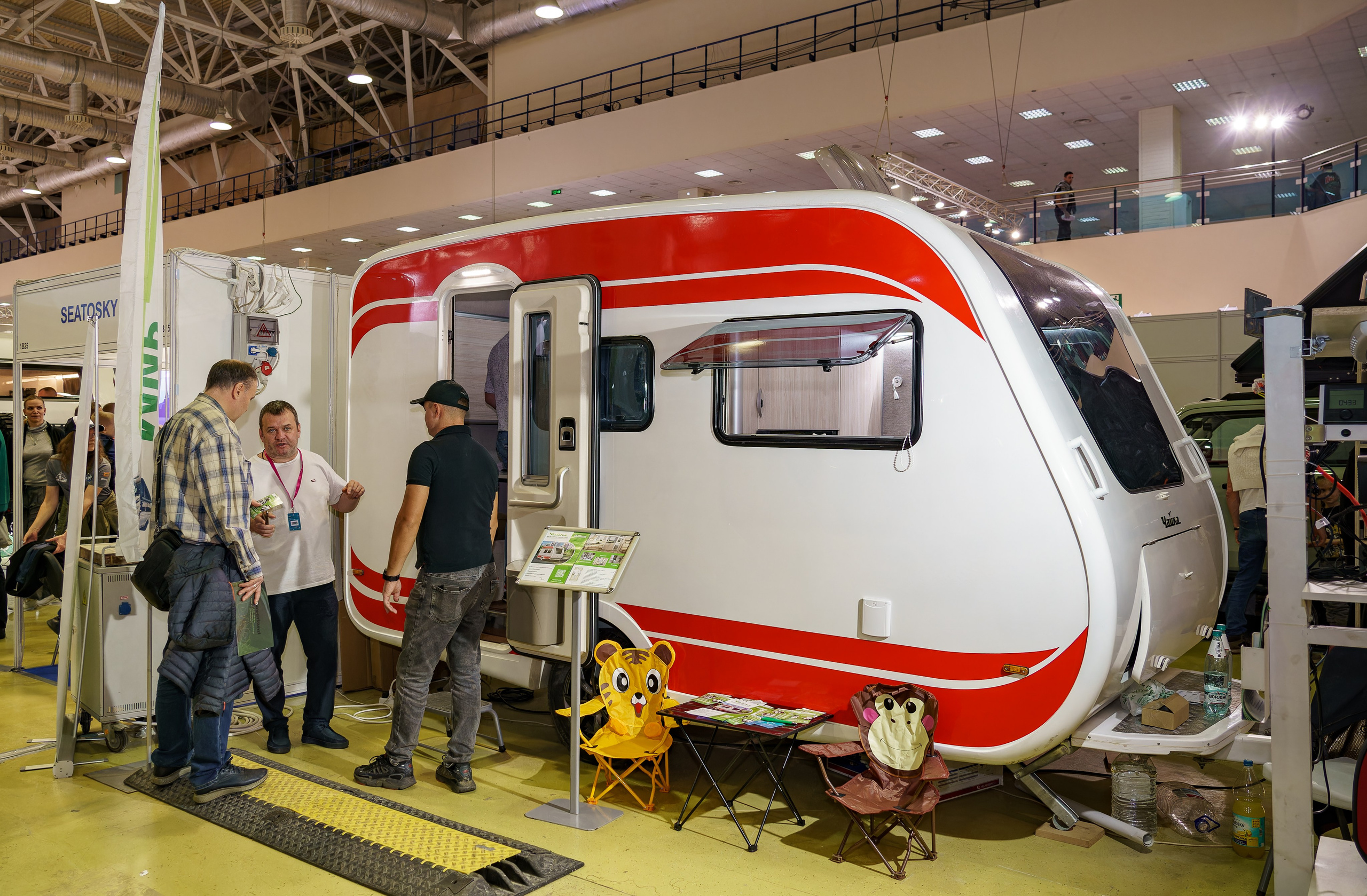 Прогулка по выставке «Поехали 2024 год». «Студия DRONAVT`s» — видеосъёмка и фотография г. Москва