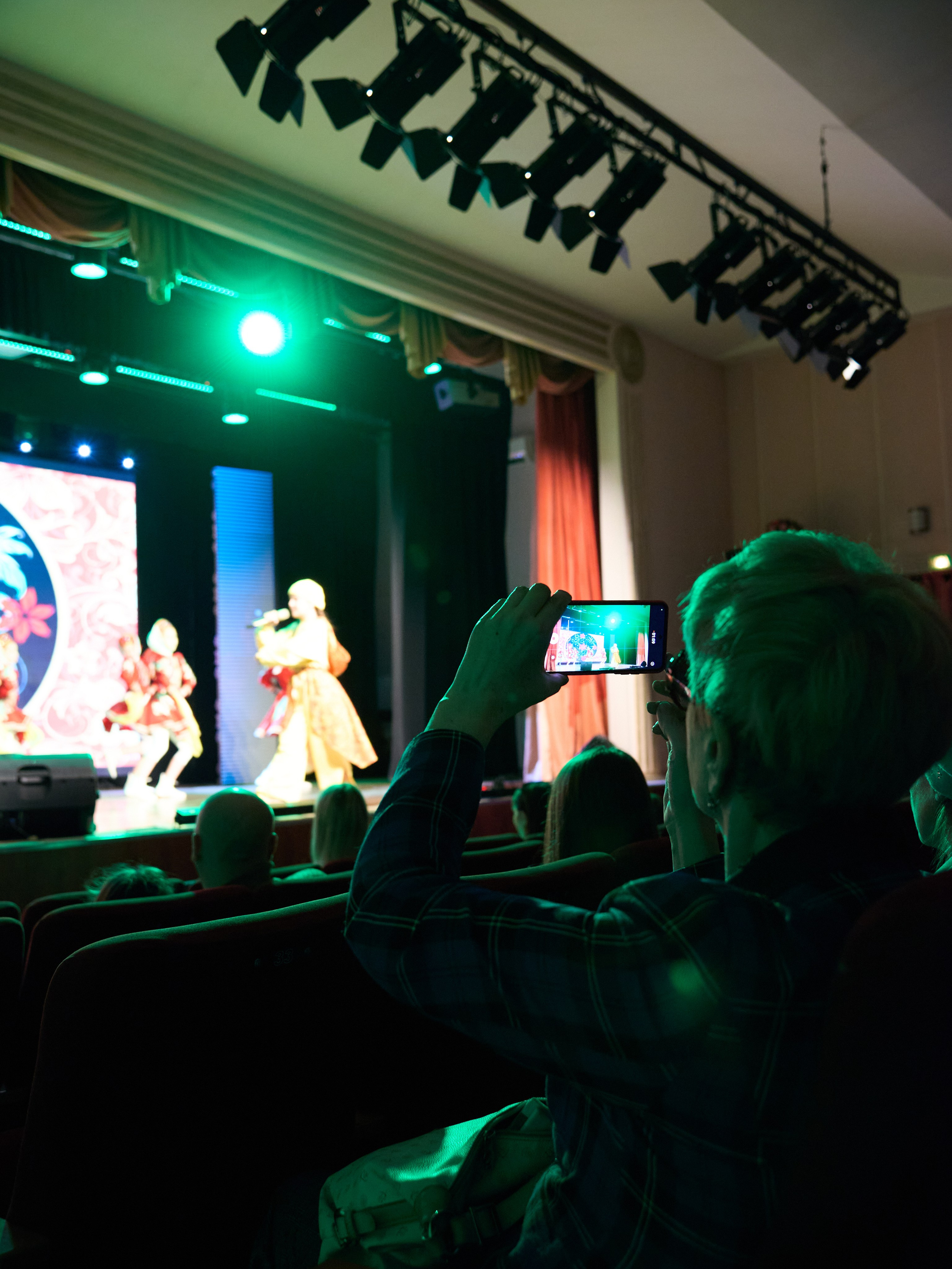 Концерт учащихся ДШИ № 18 «Мы делаем выбор сами». [fXph] Фотограф Масликов Илья. Съёмка мероприятий в Ленинске-Кузнецком