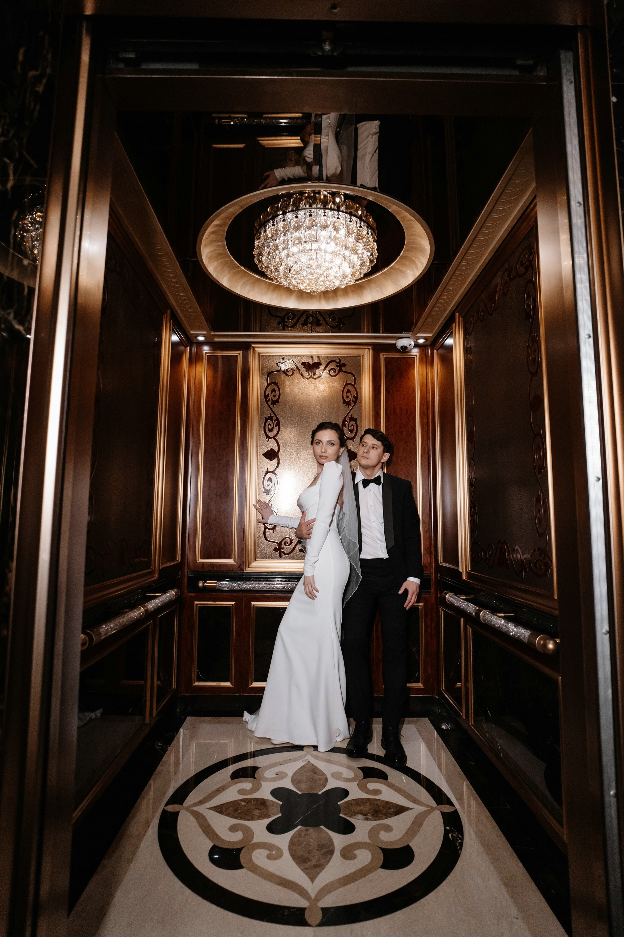 Фотосессия свадьбы в Lotte Plaza. Свадебный и семейный фотограф в Москве Светлана Зоткина