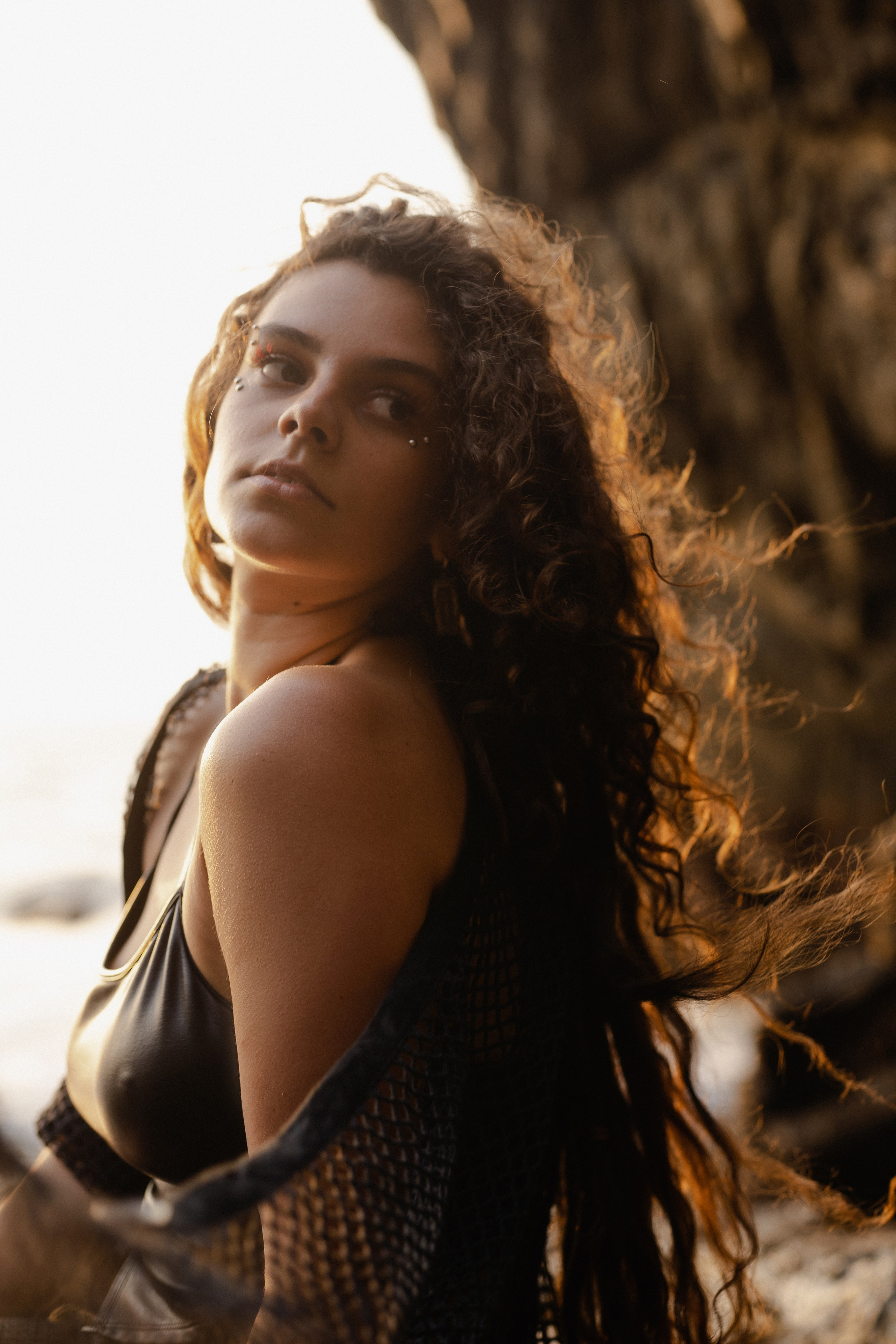 Ксения и море. Фотограф Аля Овчарова