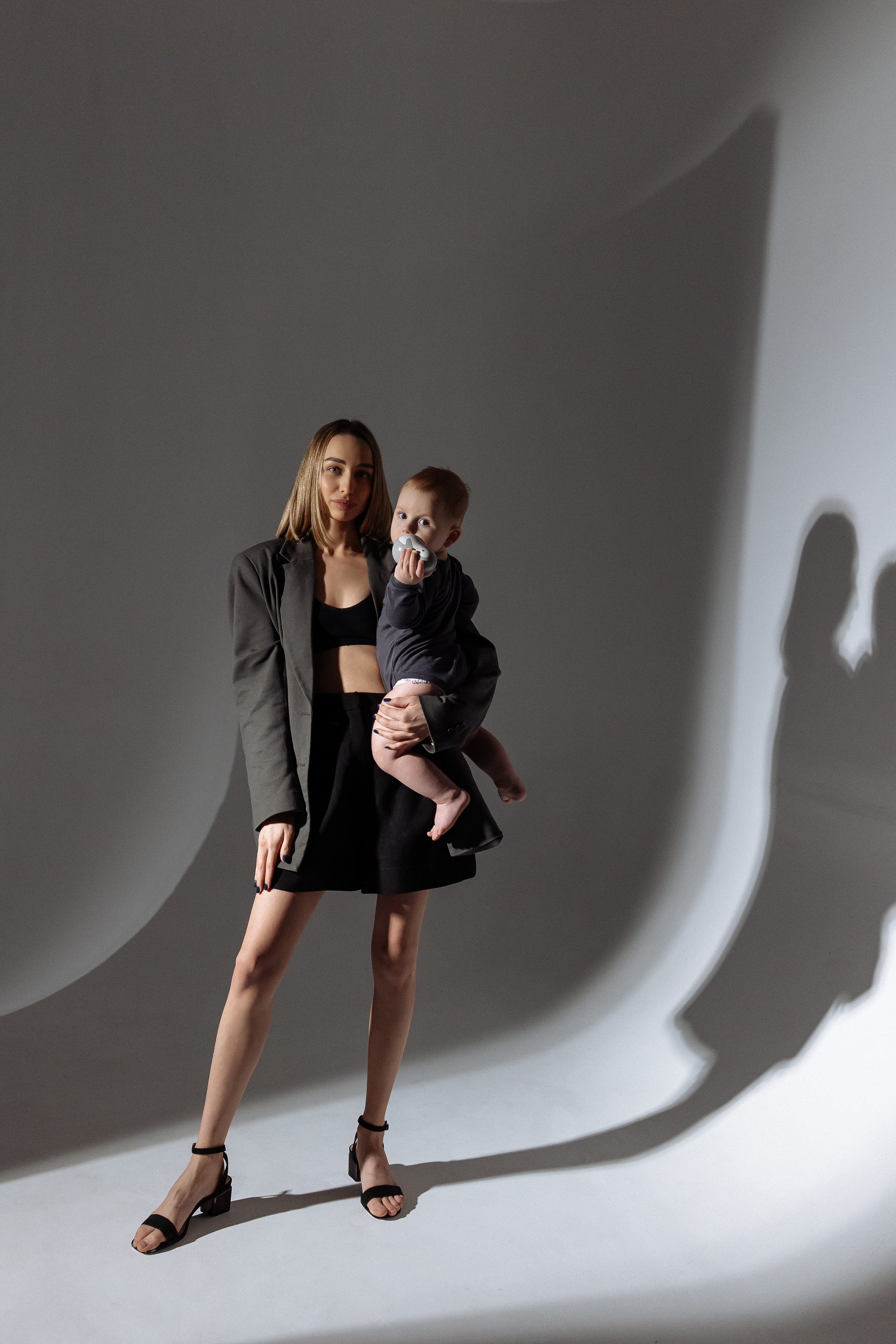 Семейная фотосессия в студии. Фотограф Норильск, Москва