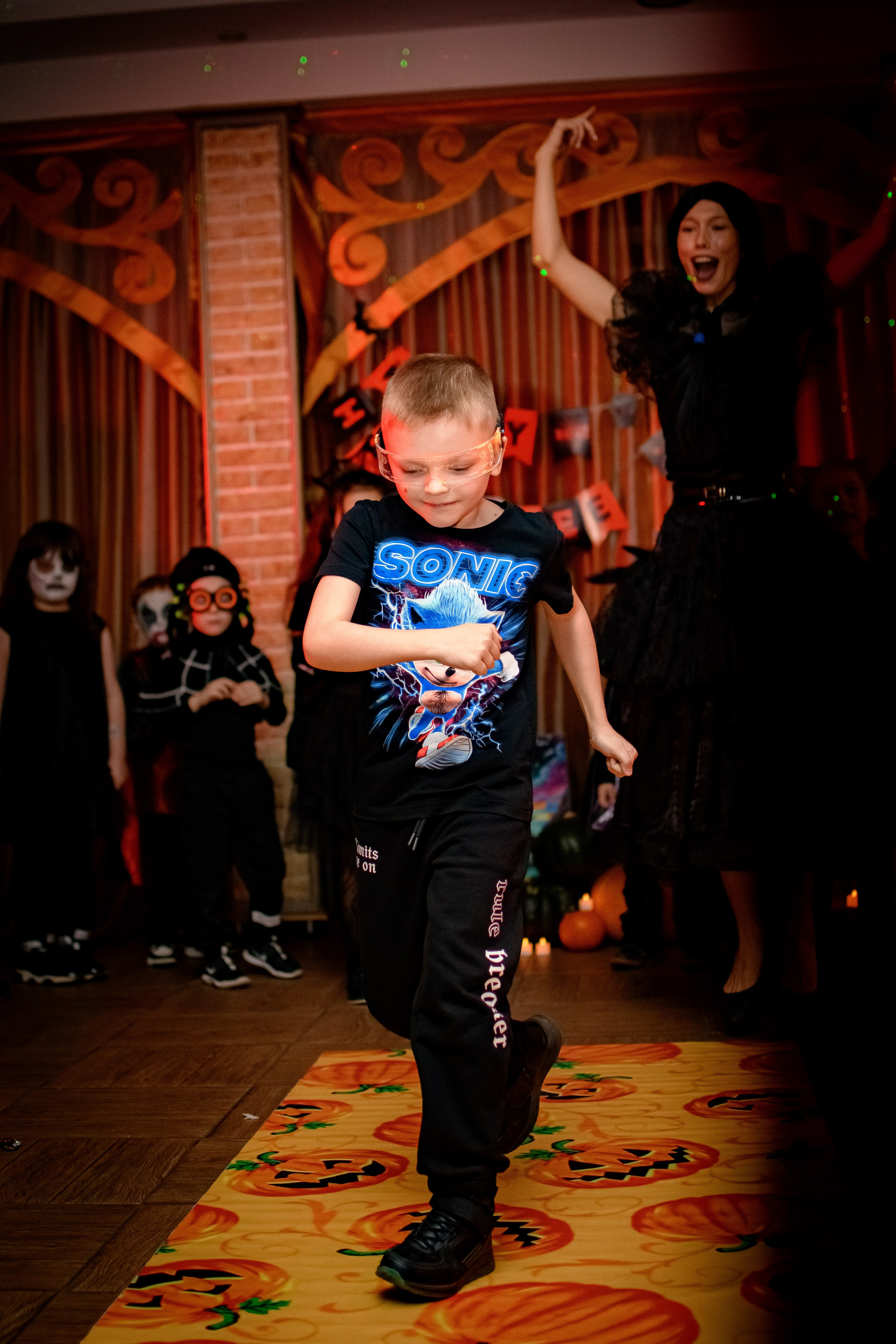 HALLOWEEN. Photokarish